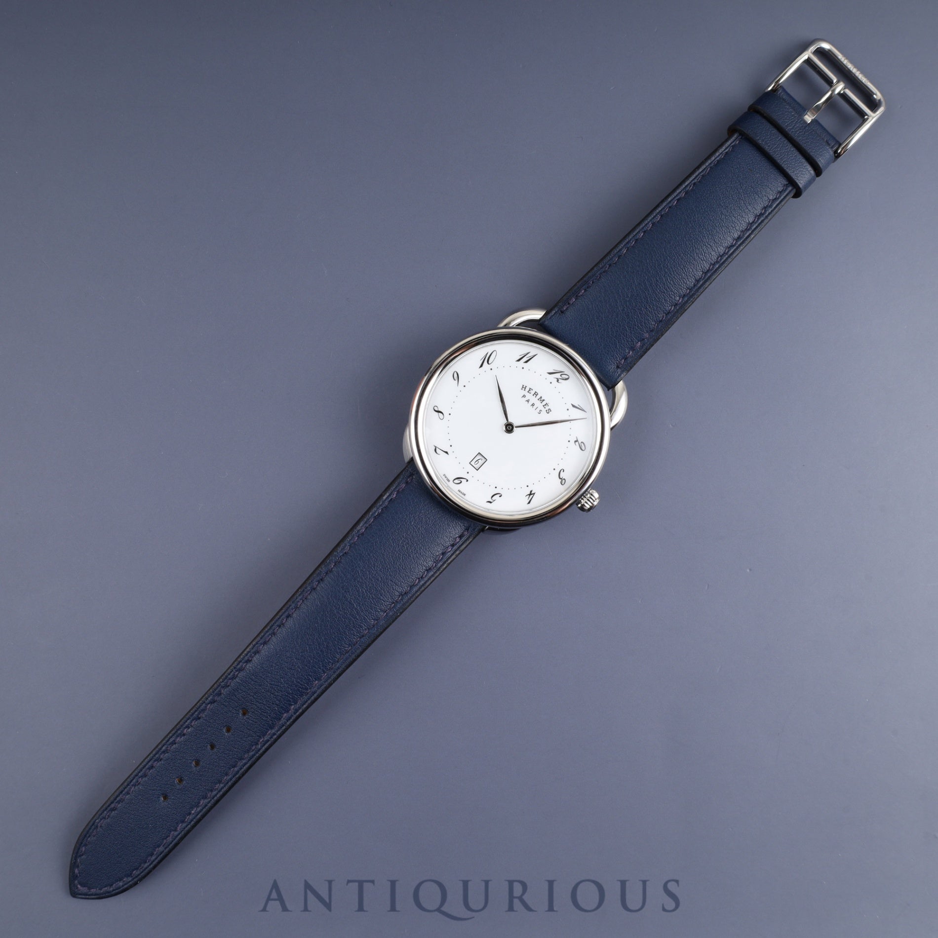 Hermes Arceau AR7Q.810 Quartz SS Genuine leather strap (Z engraved: 2021) Genuine buckle (SS) White Arabic dial Box Booklet Warranty (2024) Overhauled