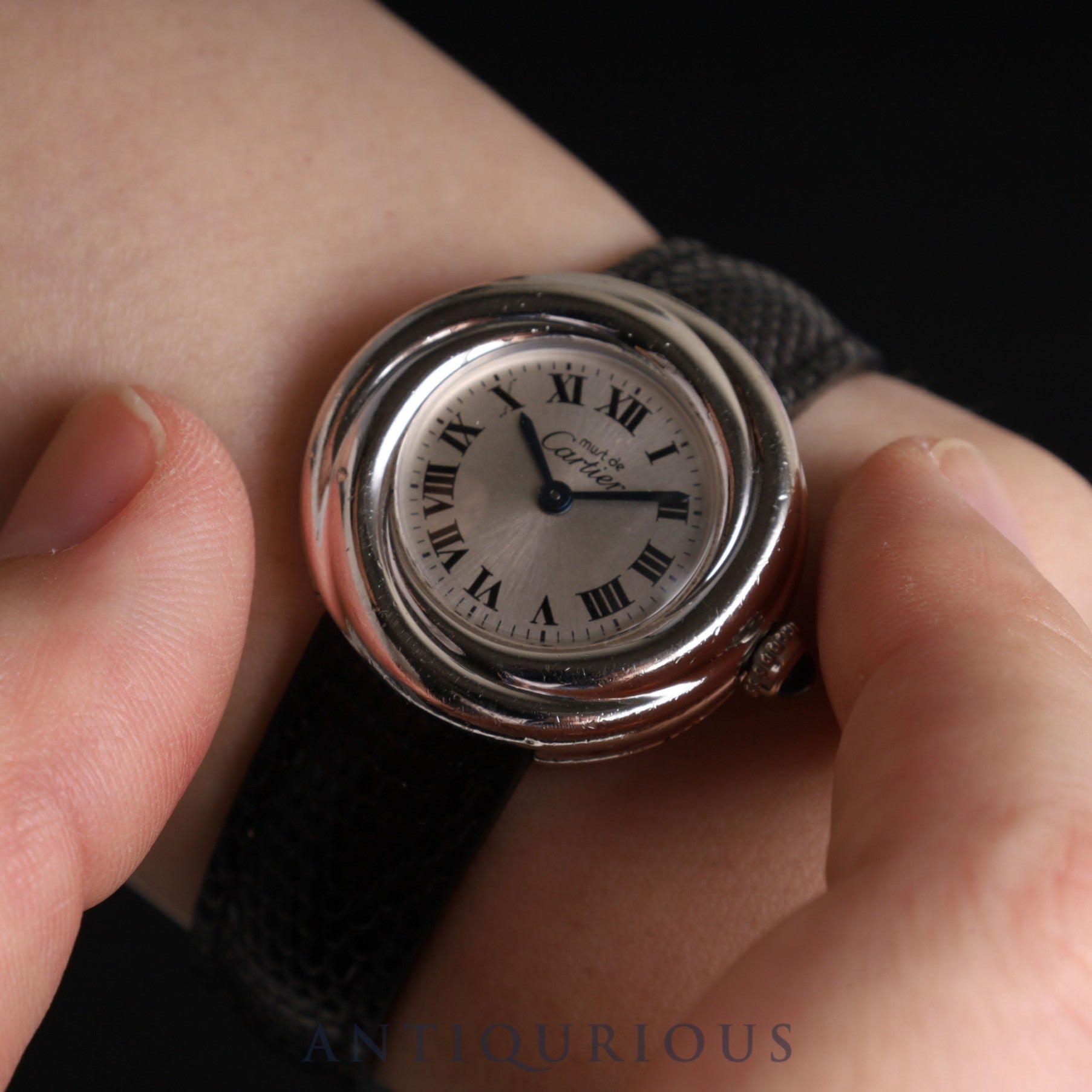 Cartier Must Trinity W1014945 / 2439 Quartz Cal.157 SV925 Leather Genuine Buckle (SS) Silver Roman Dial Overhauled