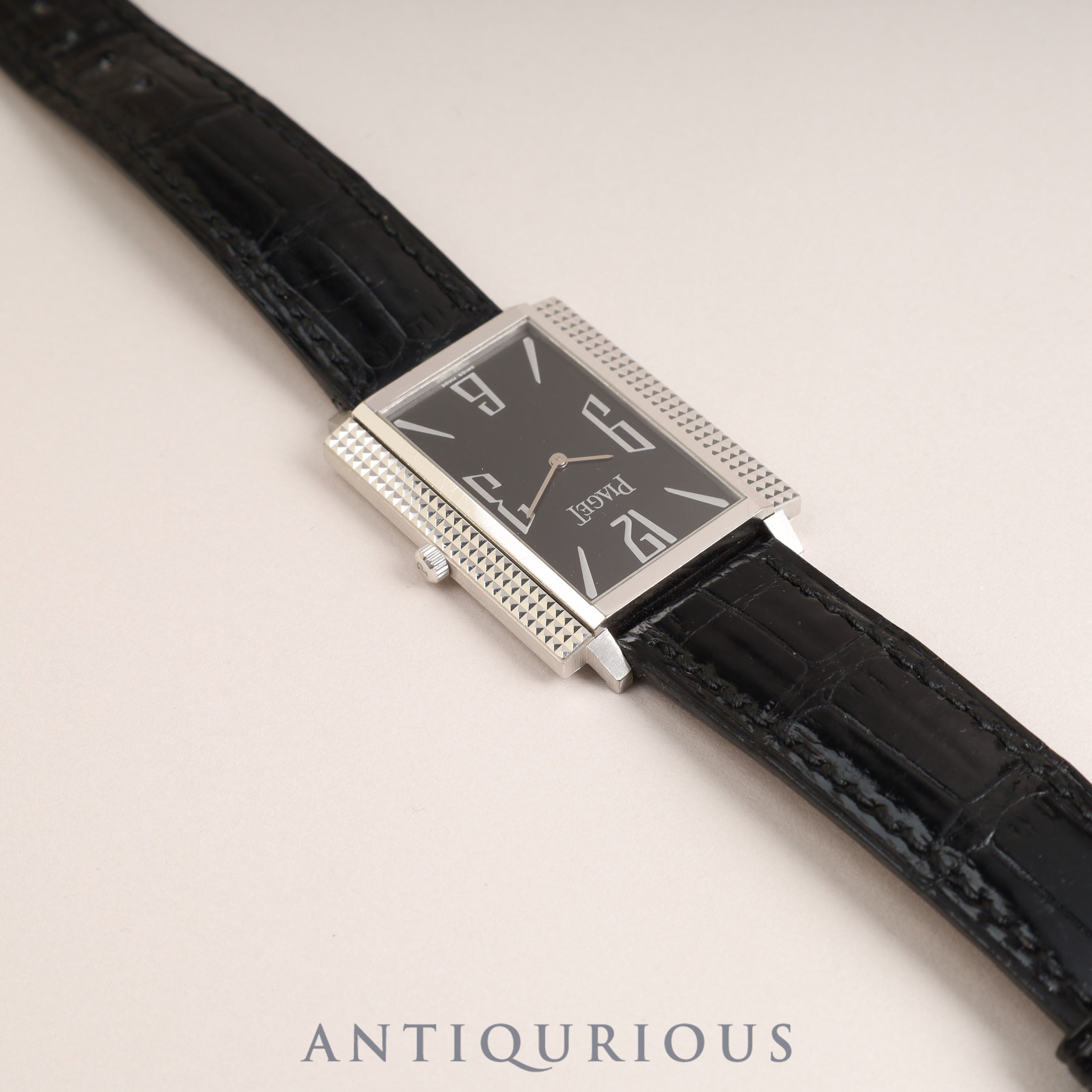 ピアジェ 1967 スクエア 90300 手巻き Cal.430P WG 革 純正尾錠(750)ブラックアラビア文字盤 オーバーホール済み