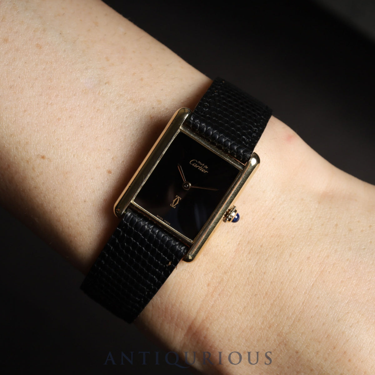 Cartier Must Tank LM 6 81006 Quartz SV925 with genuine leather strap and genuine GP buckle. Onyx dial. Completed a full service at a Cartier boutique on September 1, 2025.