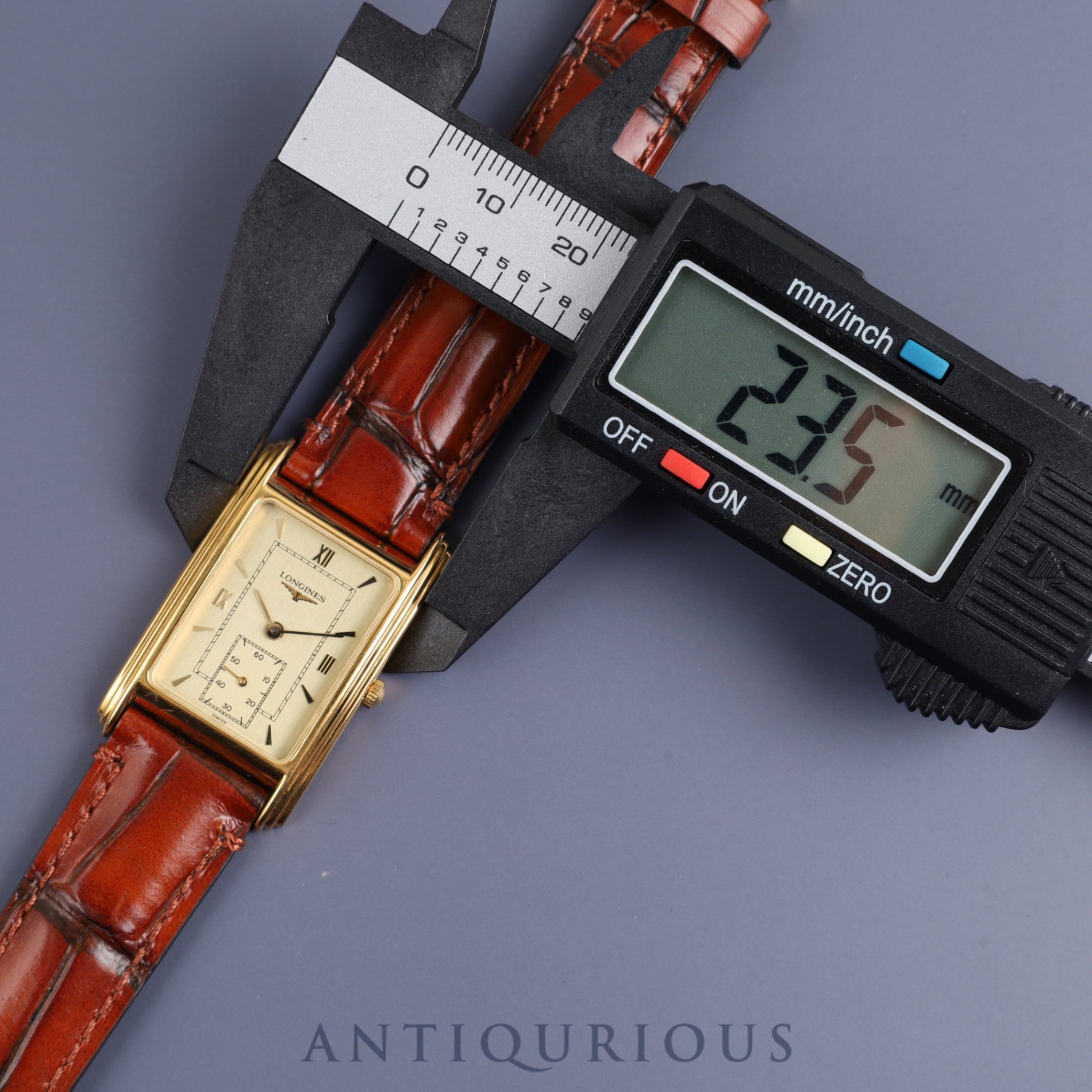 ロンジン グランドクラシック L4.689.2 クォーツ Cal.L176.2 SS / GP 革 純正尾錠(GP)シャンパンローマン文字盤 オーバーホール済み