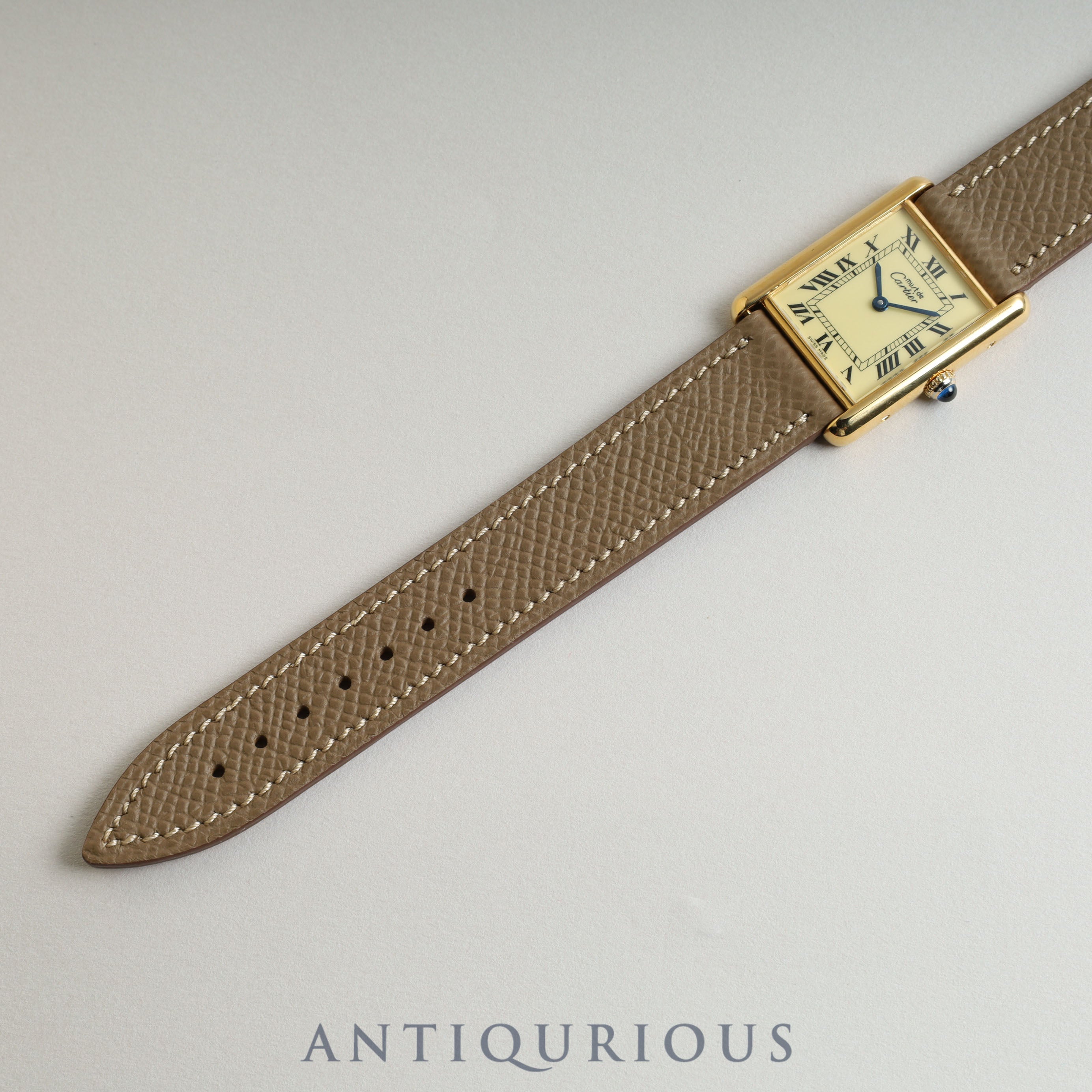 カルティエ マストタンク LM アイボリー文字盤 新品仕上げ済み 2023年7月コンプリートサービス済み