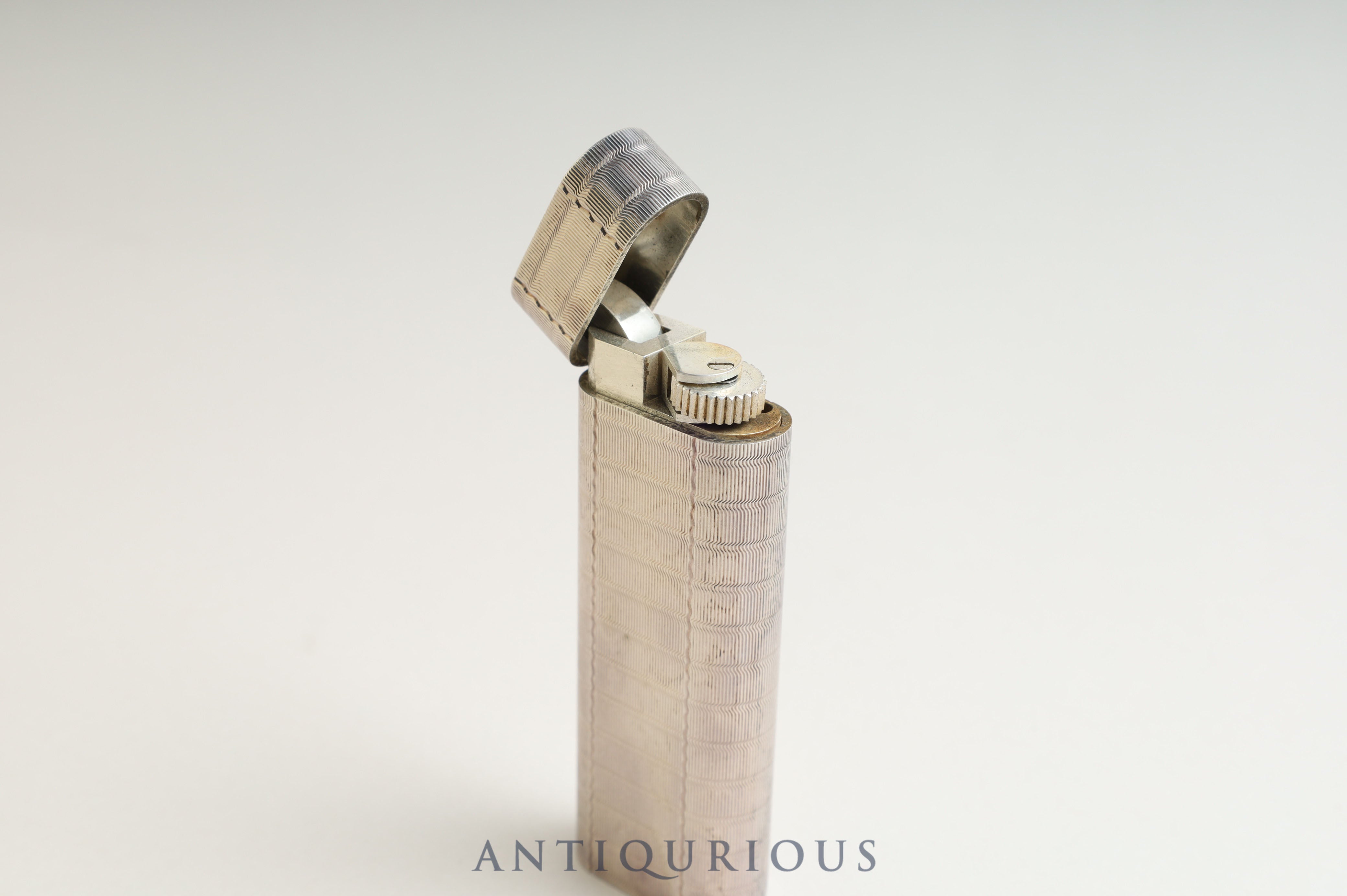 Cartier Lighter Oval All-over Pattern