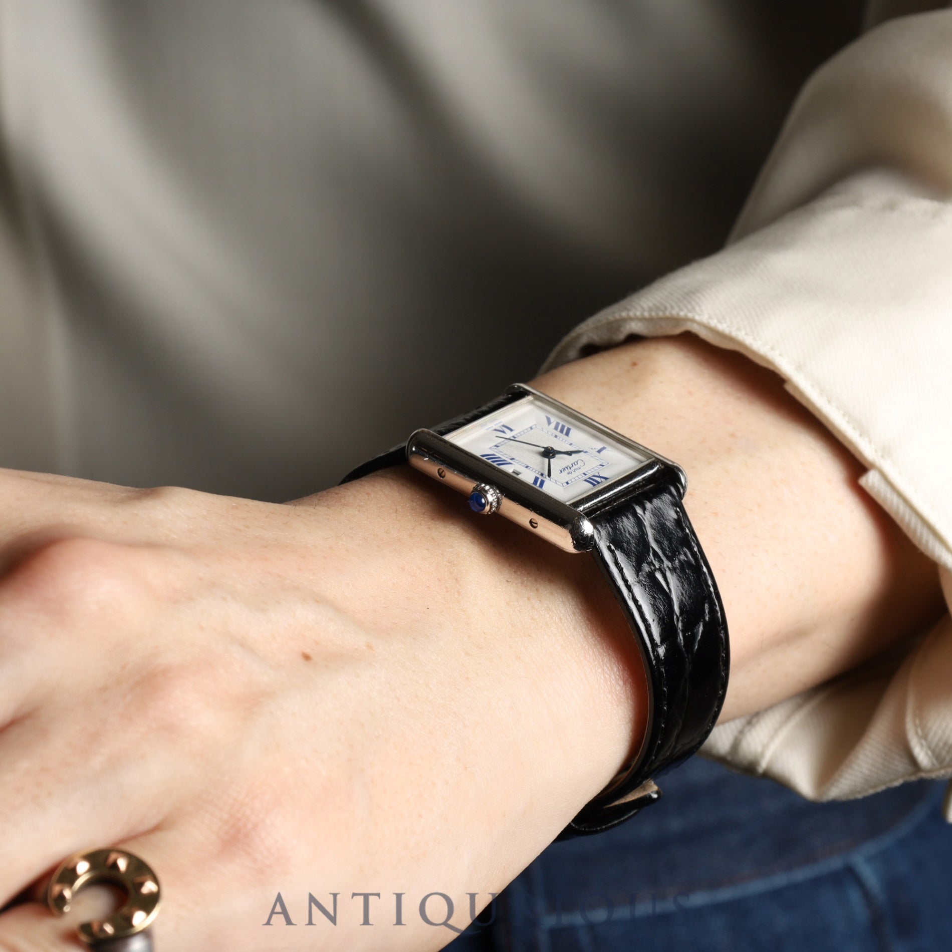 カルティエ マストタンク GM(XL) W1014154 / 2414 クォーツ Cal.87 SV925 革 純正尾錠(SS)ホワイト飛びローマン文字盤 オーバーホール済み