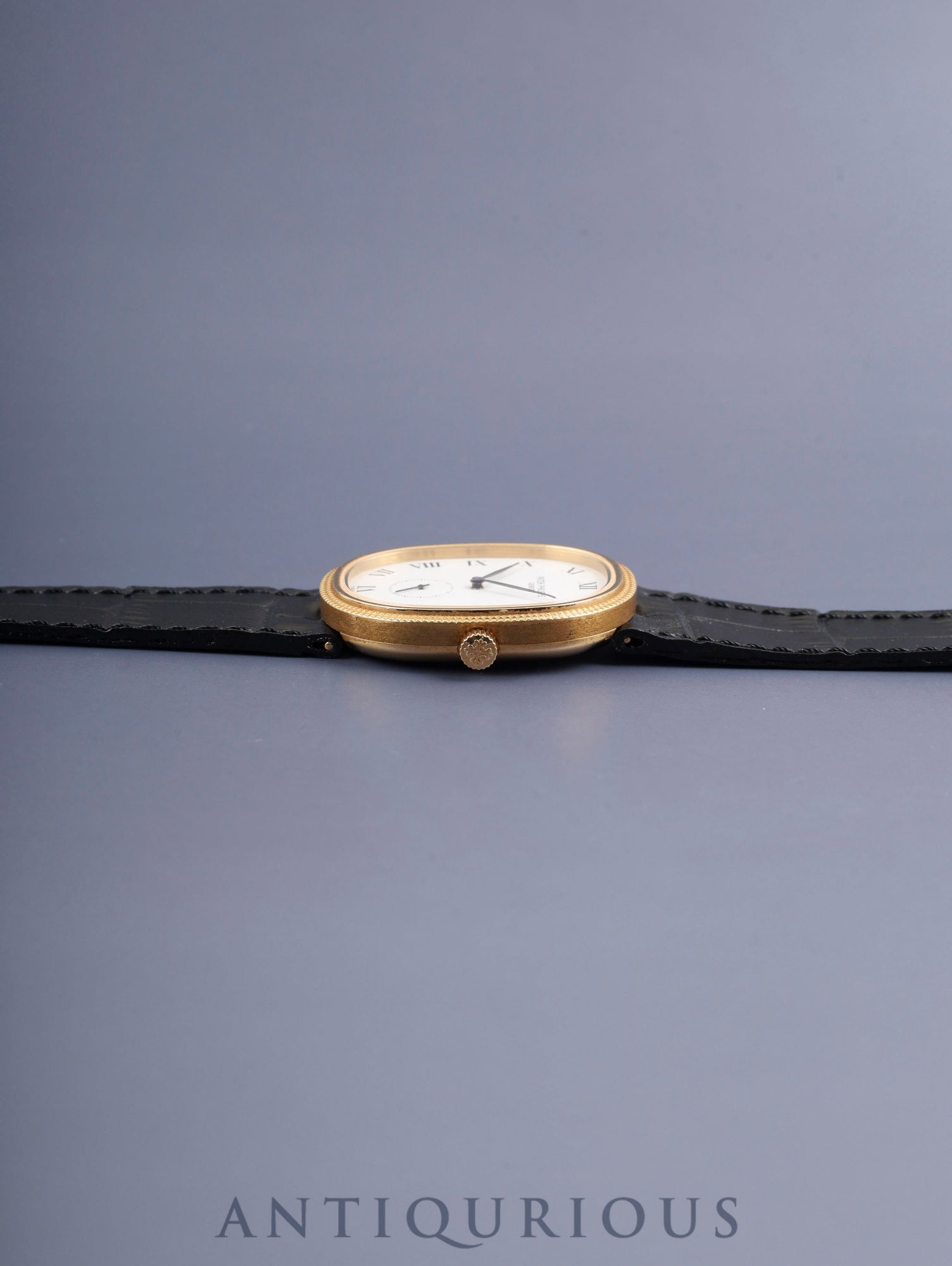 Patek Philippe Golden Ellipse 3989 Manual winding Cal. 215 750YG Leather strap Original pin buckle (750YG) White Roman dial Document case Booklets Warranty (1989) Overhauled