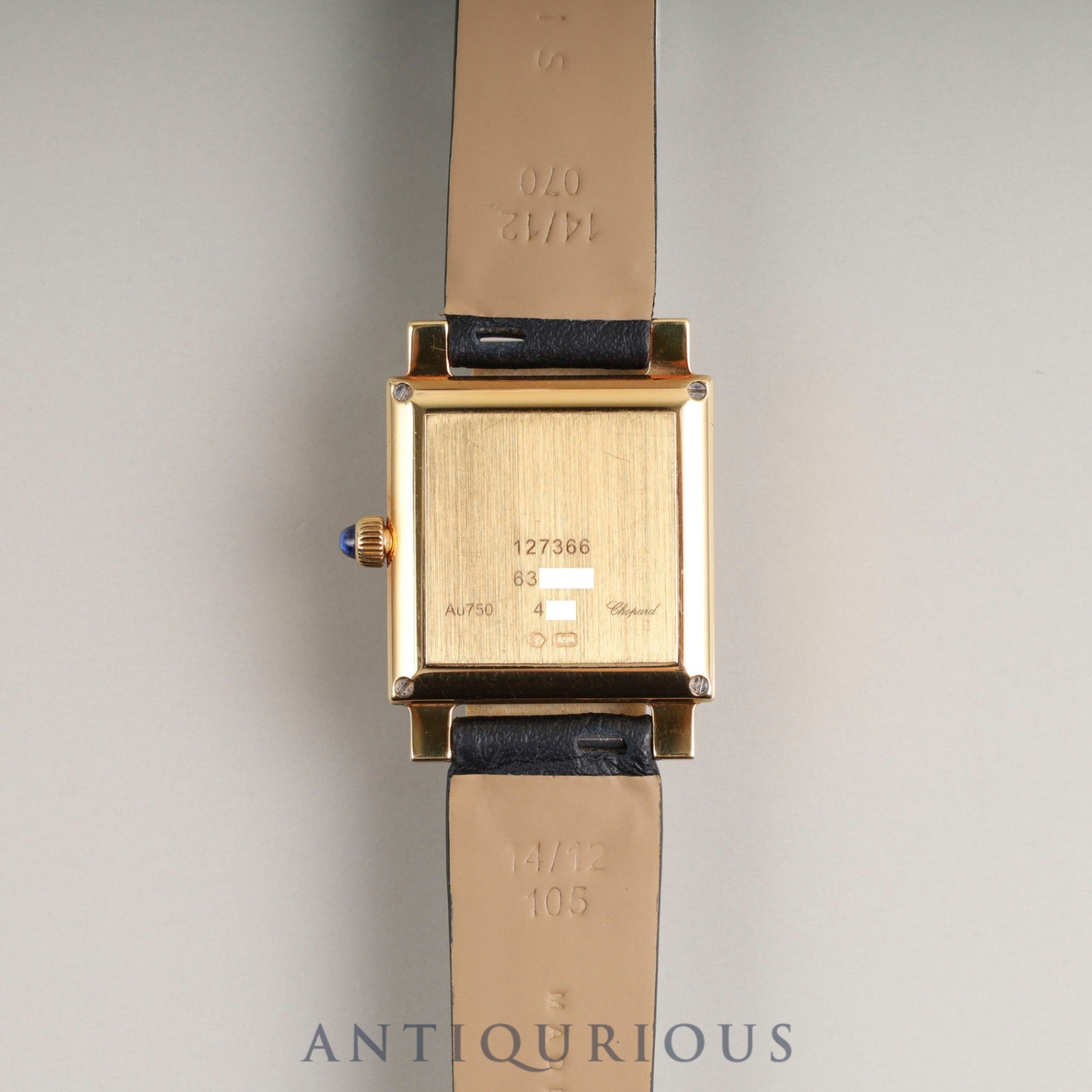 ショパール クラシック スクエア 127366 クォーツ Cal.976.001 750 カミーユ・フォルネ社製革ベルト 純正尾錠(GP) ホワイトローマン文字盤 箱 原産地証明書(2015年) 冊子 オーバーホール済み
