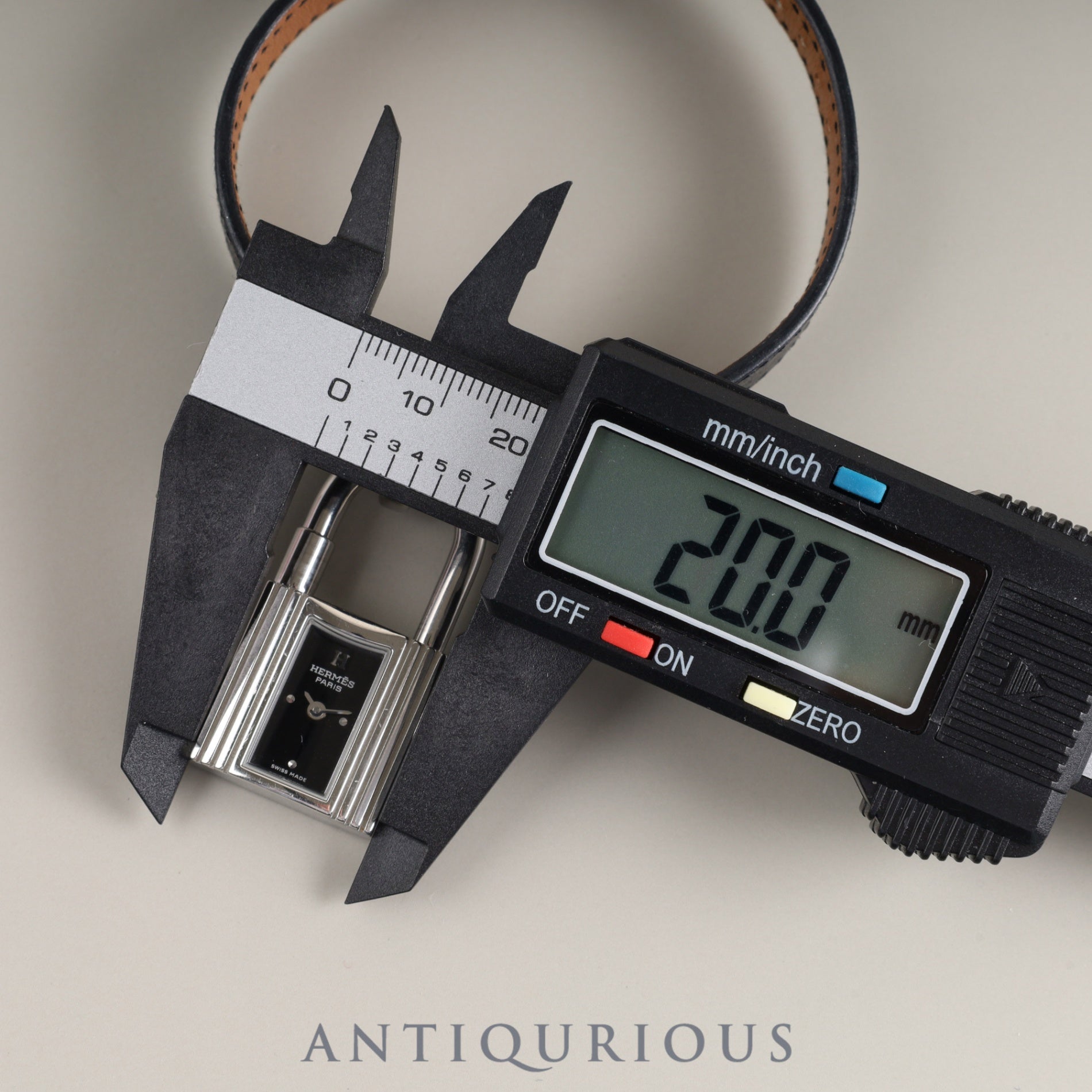 Hermes Kelly Watch KE1.210 Quartz SS Genuine Leather Strap (□D Stamp: 2000) Genuine Buckle (SS) Black Dial Overhauled