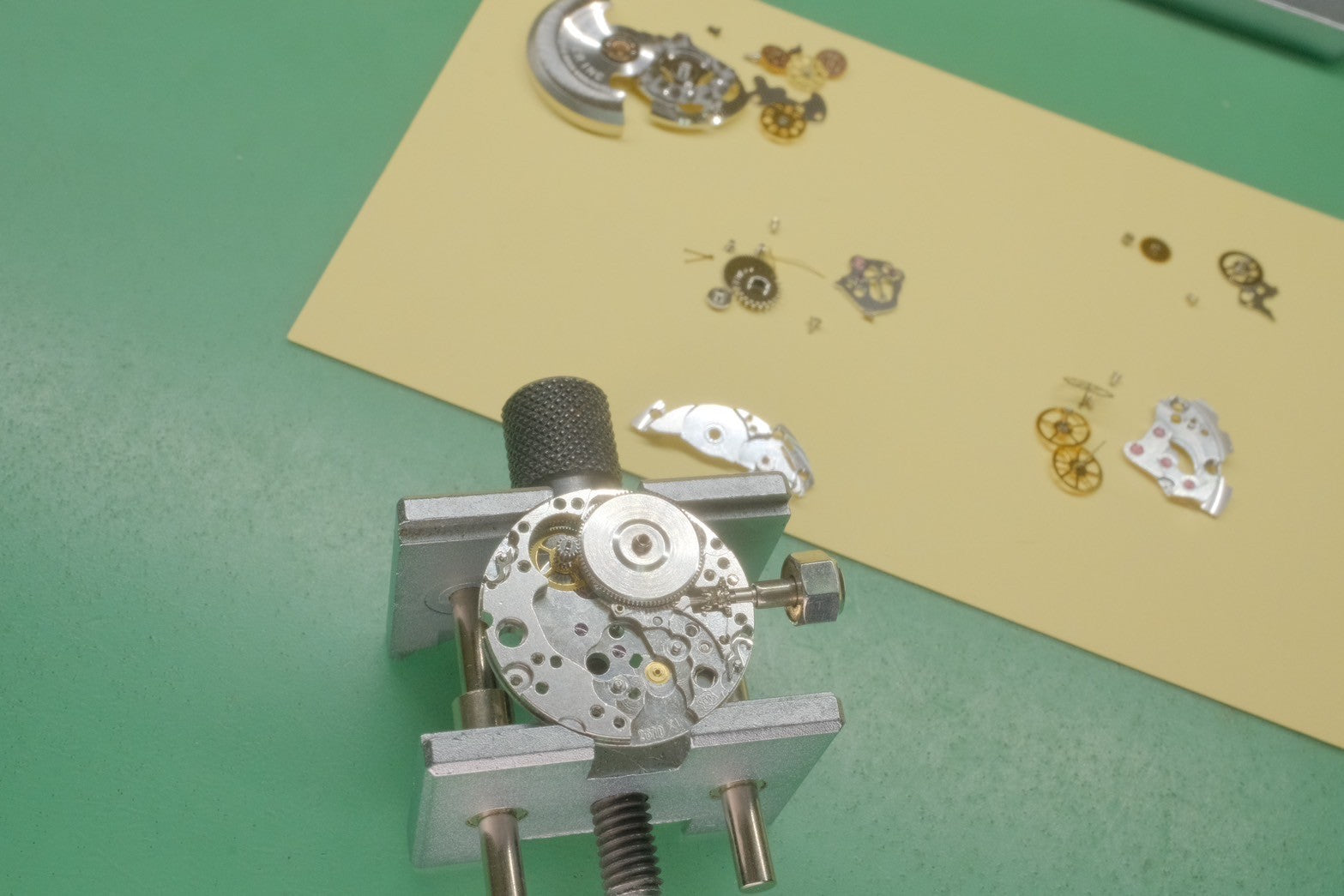 カルティエ サントス オクタゴン SM 0907 自動巻き Cal.2670 SS/YG SS/YG ホワイトローマン文字盤 箱 保証書(1984年)オーバーホール済み