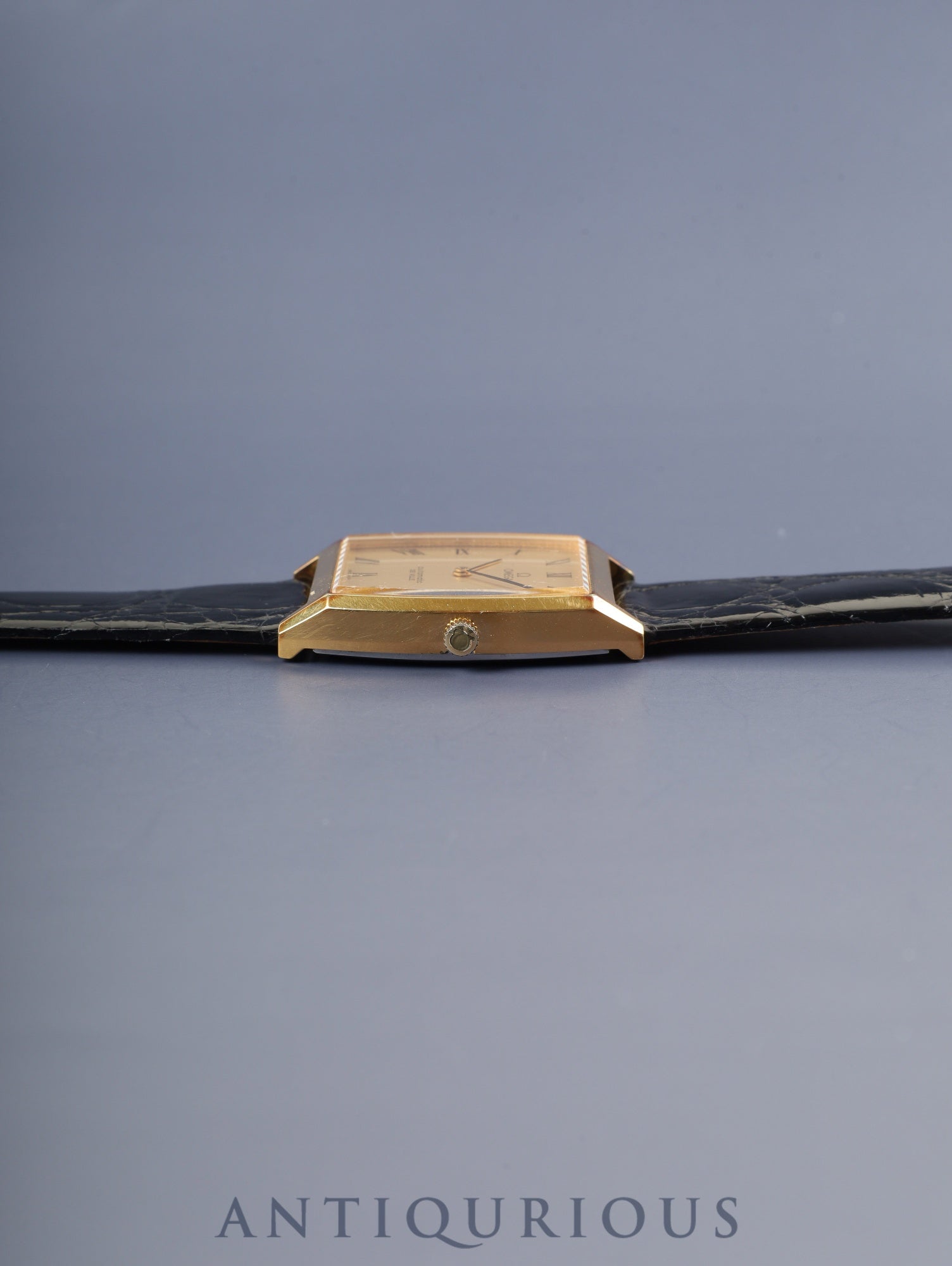 オメガ デ・ヴィル 5321 自動巻き Cal.711 GP 革 純正尾錠(GP) シャンパン文字盤 オーバーホール済み