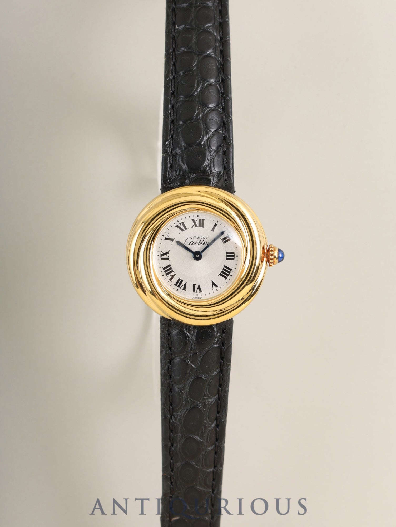 Cartier Must Trinity W1010644 / 2735 Quartz SV925 Leather with original buckle (GP), silver Roman dial, box, warranty (1999), booklets, tag, and original leather strap. Complete service performed at Cartier boutique.