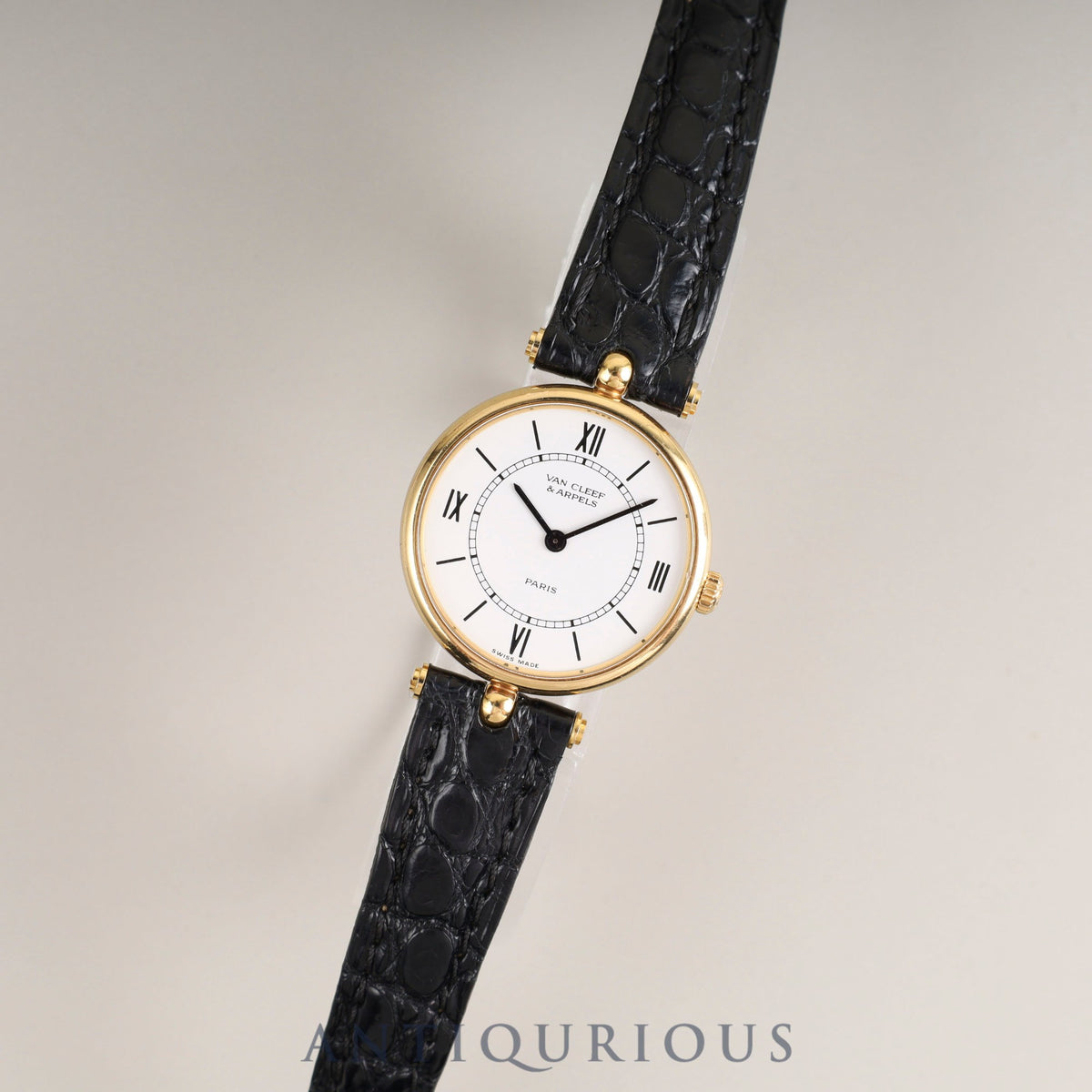 Van Cleef & Arpels La Collection 18601 Quartz 750 Genuine leather strap Genuine buckle (750) White dial 24mm Box Overhauled