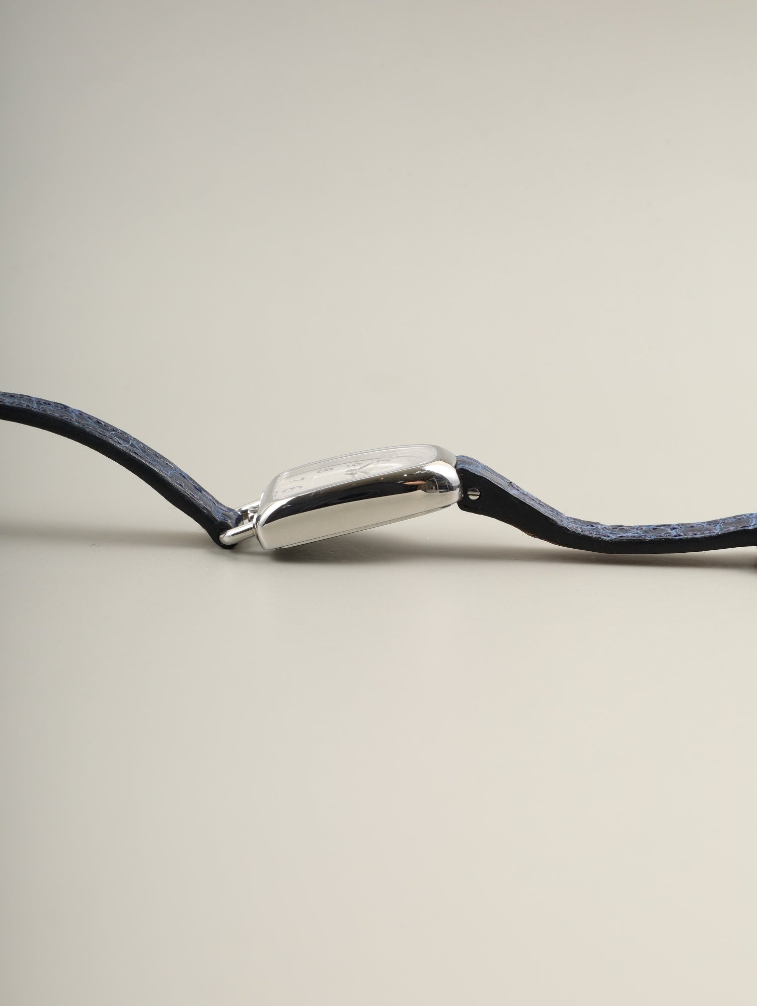 エルメス ギャロップ W053757WW00 / GA1.110 クォーツ SS 純正ベルト 純正尾錠(SS)シルバー文字盤 箱(剥がれあり) 保証書(2021年)冊子 オーバーホール済み