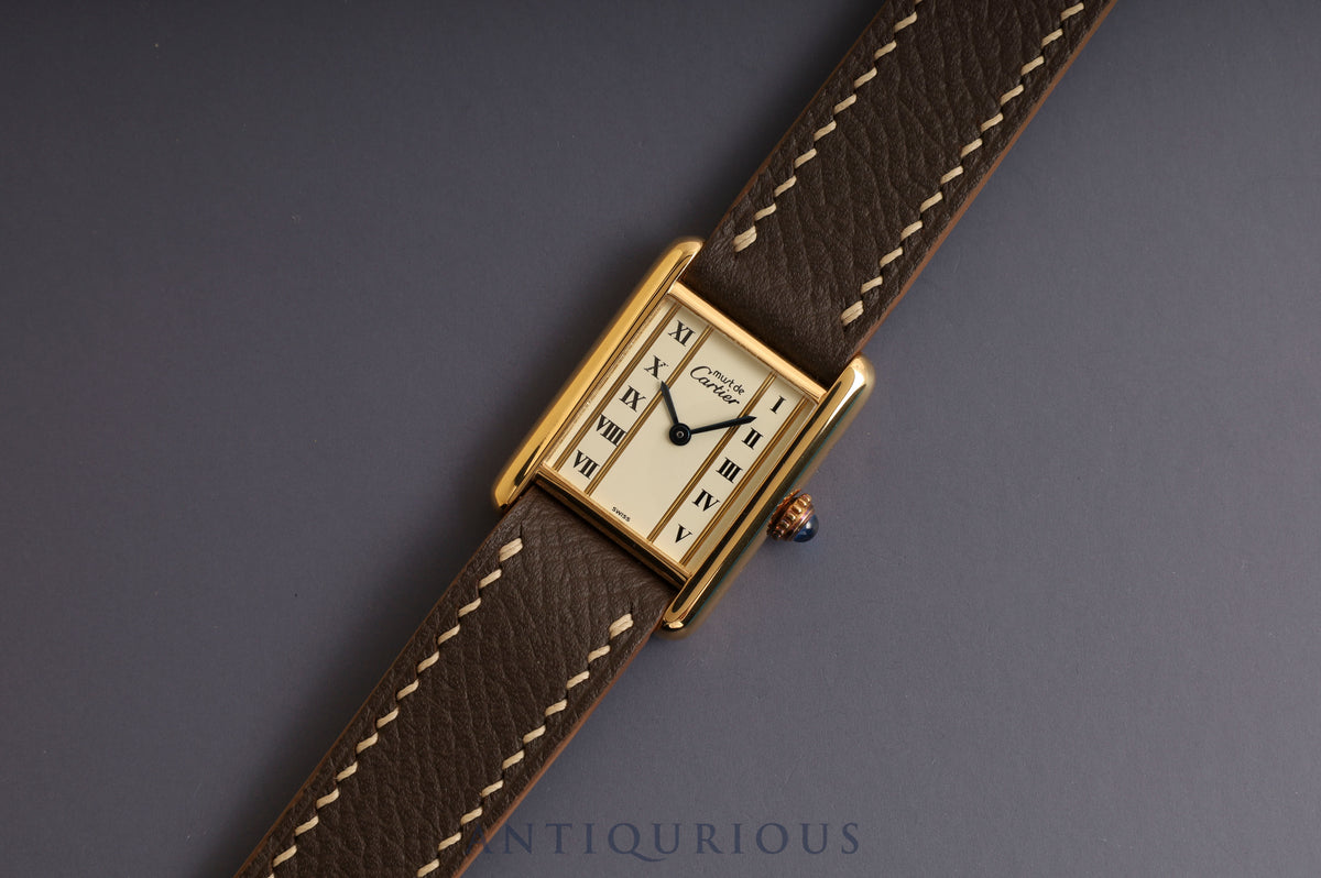 Cartier Must Tank SM QZ Straight Roman Dial