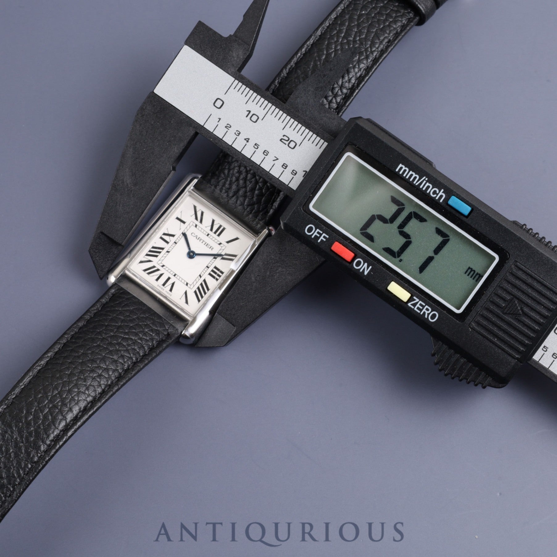 Cartier Tank Must LM WSTA0041 / 4323 Quartz SS Genuine leather strap Genuine buckle (SS) Silver Roman dial Box Warranty (2023)