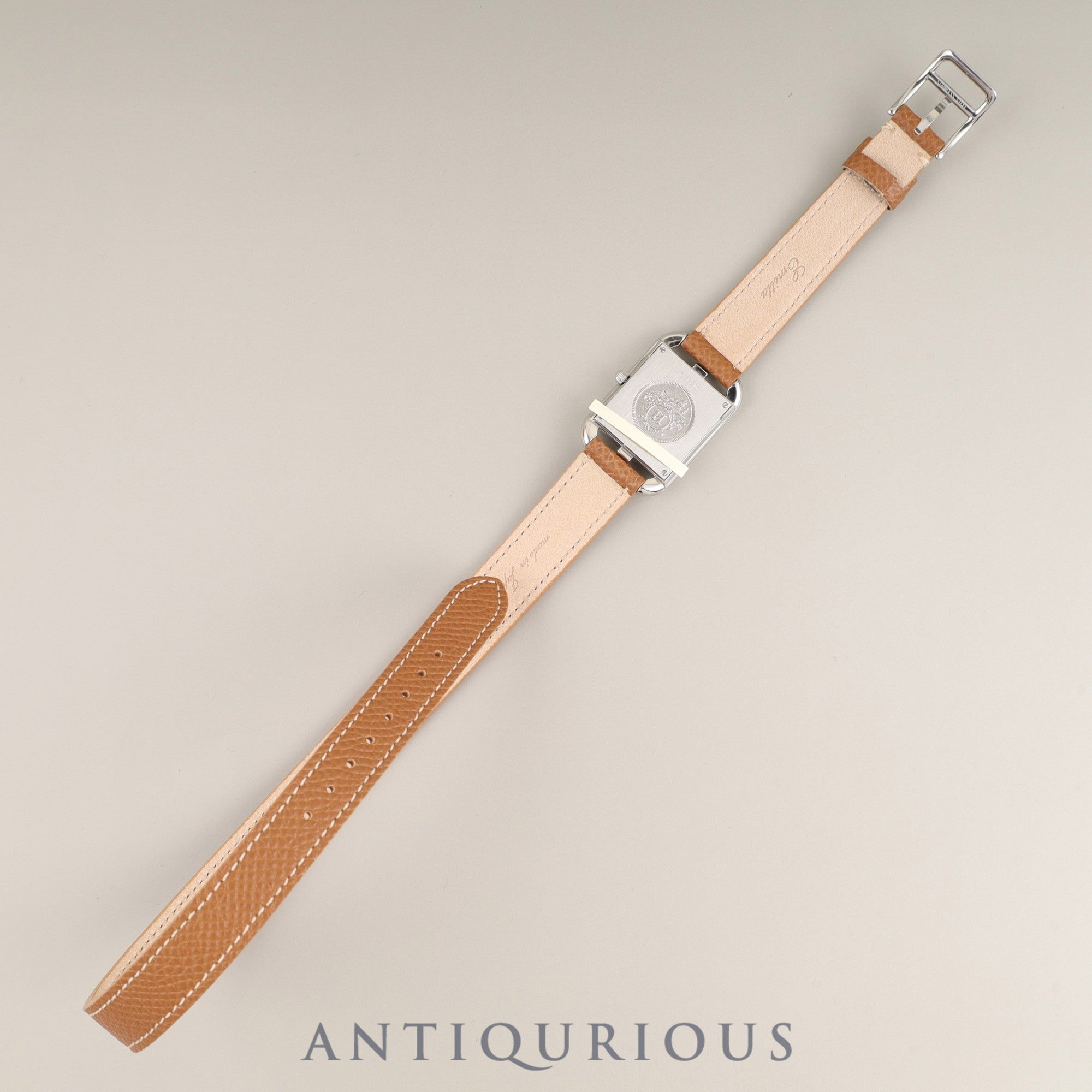 エルメス ケープコッド CC1.210 クォーツ Cal.976.001 SS 革 純正尾錠(SS) シルバー文字盤 箱 冊子 保証書(2003年)純正革ベルト(□G刻:2003年、使用感あり)オーバーホール済み