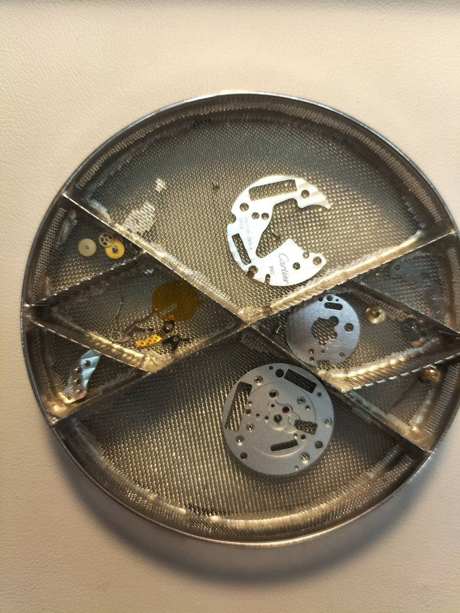 Cartier Must Tank LM 1615 Quartz Caliber 690 SV925 Leather Strap with Genuine GP Buckle, Ivory Roman Dial, Circa 1996-1998, Box, Overhauled