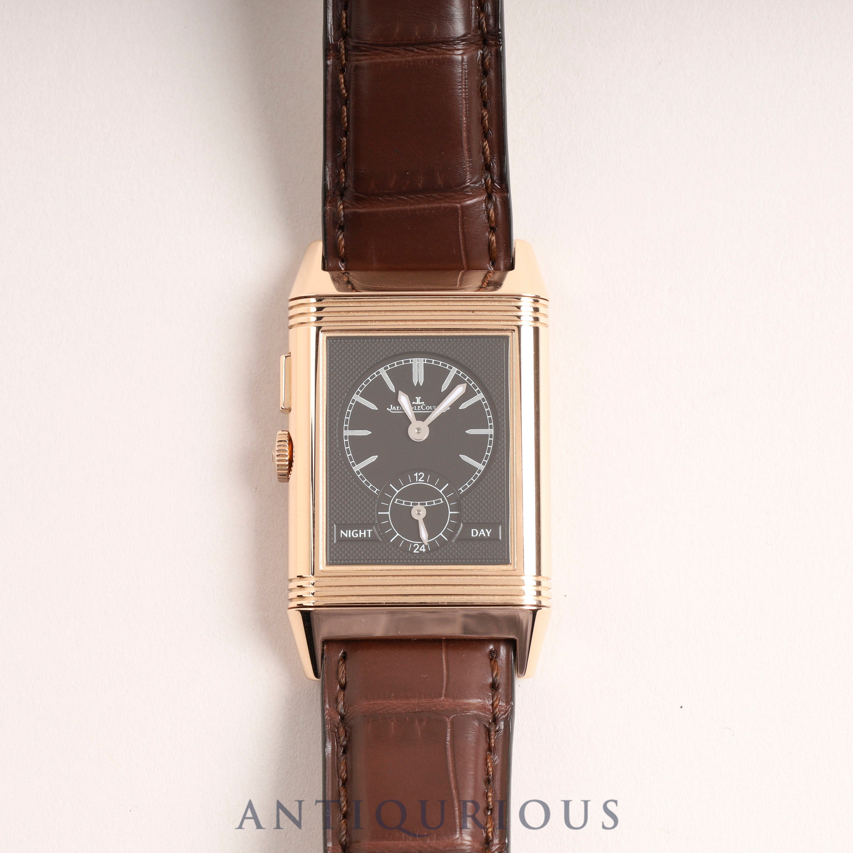 ジャガー・ルクルト グランドレベルソウルトラスリムデュオ 278.2.54/Q3782520 手巻き Cal.854 PG 革 純正尾錠(750)シルバー/ブラック文字盤 箱 保証書 (2017年)