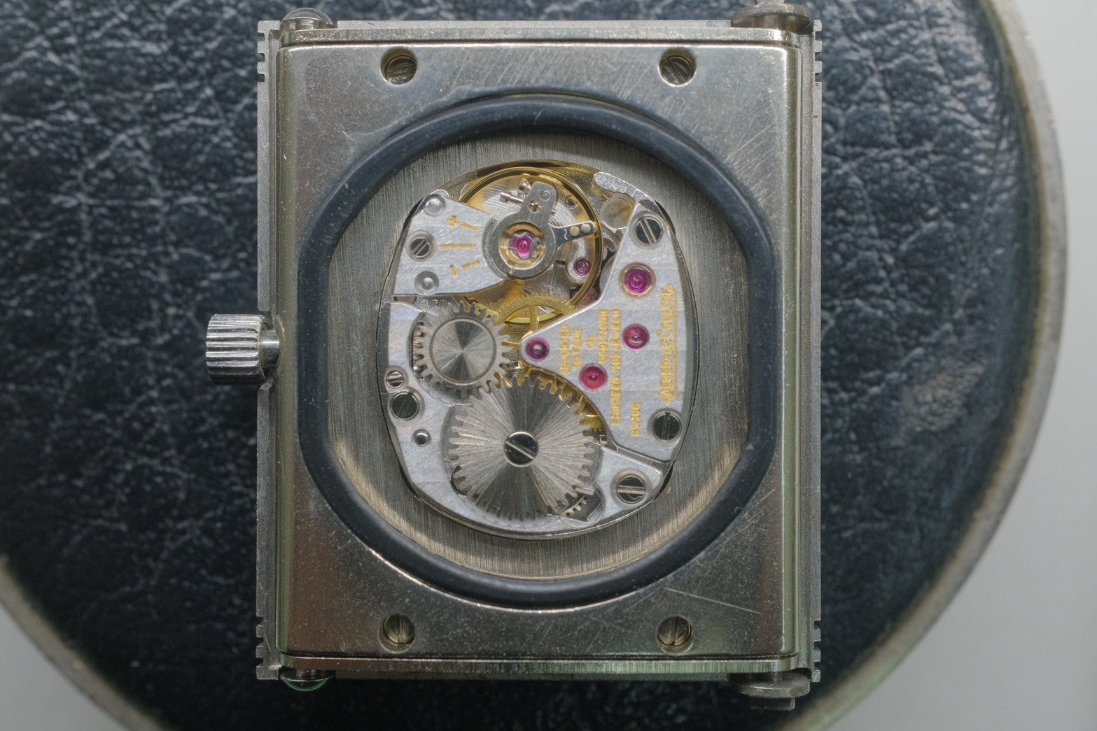 ジャガー・ルクルト レベルソ クラシック 250.8.86 手巻き Cal.846/1 SS 革 純正ピンバックル(SS)シルバーアラビア文字盤 保証書(1994年) オーバーホール済み ※ケース裏彫りあり