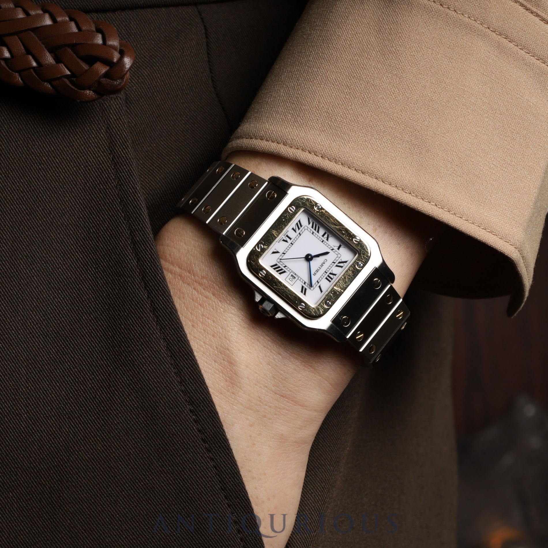 カルティエ サントス ガルベ LM 81036283 / 1172961 自動巻き SS/YG SS/YG ホワイトローマン文字盤 カルティエブティックにてコンプリートサービス済み 新品ブレス交換済み