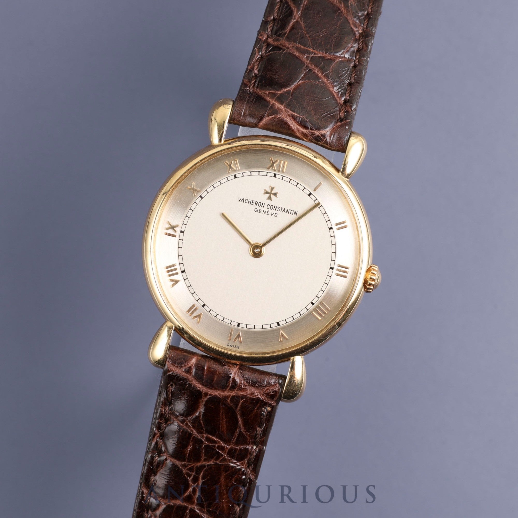 ヴァシュロン・コンスタンタン ヒストリカル 33084/000J-2 手巻き Cal.1003/2 YG 革 純正尾錠(YG)ゴールド文字盤 箱 ケース 保証書(年代未記載)オーバーホール済み