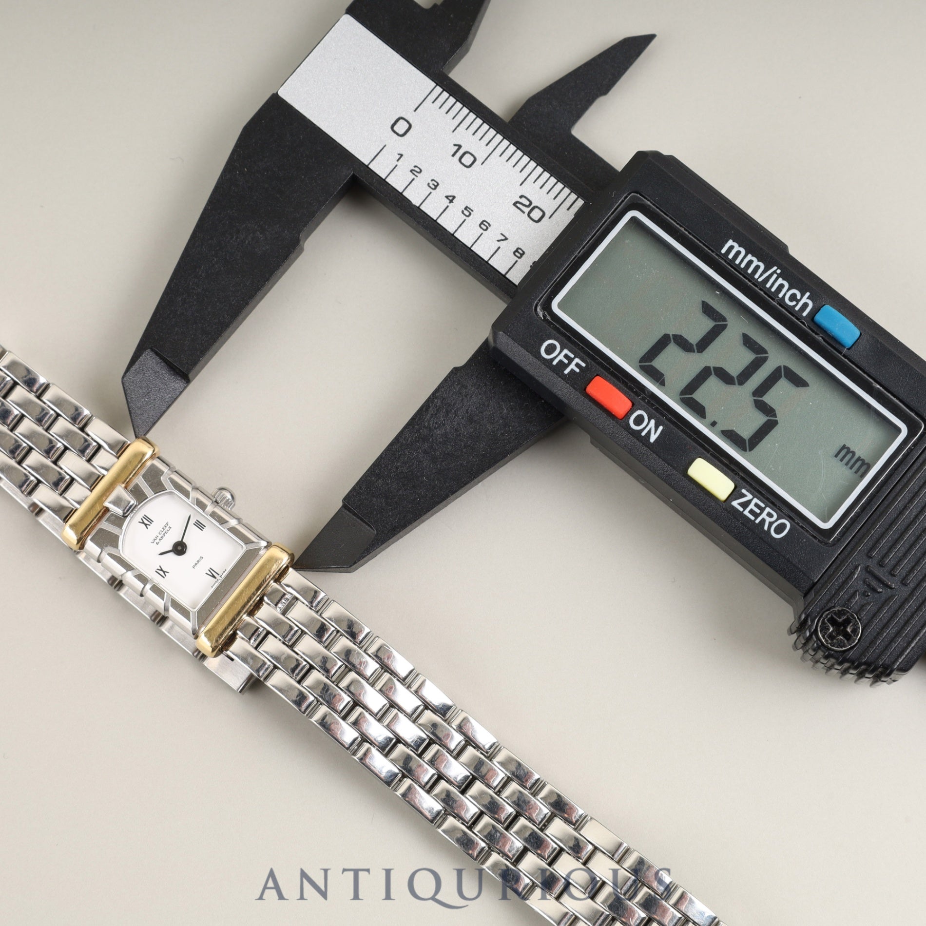 ヴァンクリーフ&アーペル ファサード 431963T5 クォーツ SS SS ホワイト文字盤 オーバーホール済み