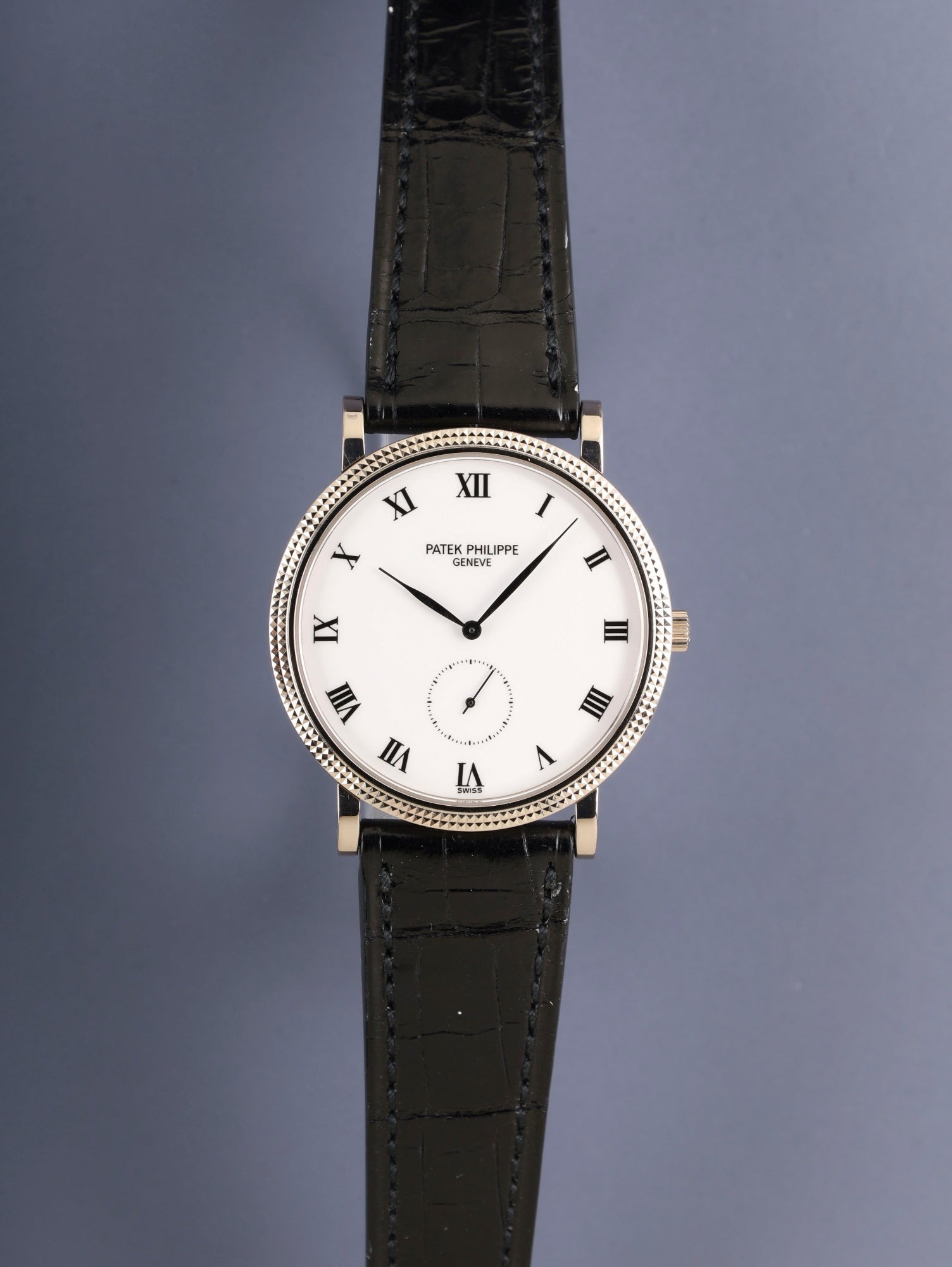 パテック・フィリップ カラトラバ 3919G-001 手巻き Cal.215 750WG 純正革ベルト 純正ピンバックル(750WG)ホワイトローマン文字盤 保証書(2004年)箱 ケース タグ 冊子 オーバーホール済み