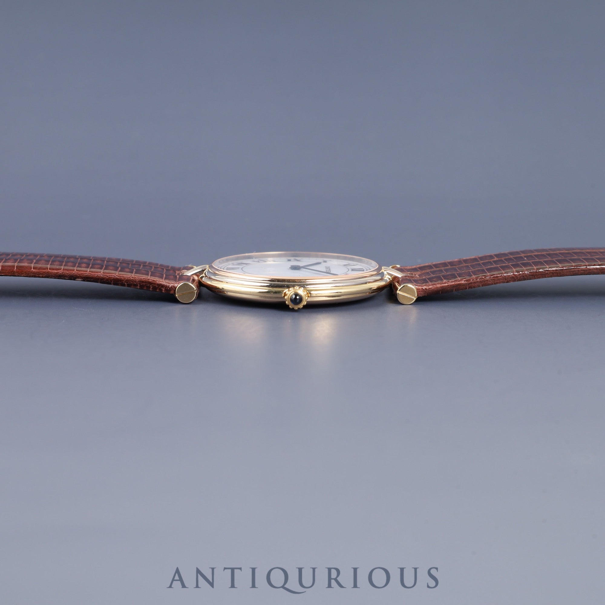 Cartier Vendôme VLC LM Trinity 85533553 / 81003 Quartz 750 Leather Genuine Buckle (GP) White Roman Dial (SWISS MADE Marking) Completely serviced (full maintenance) at a Cartier boutique