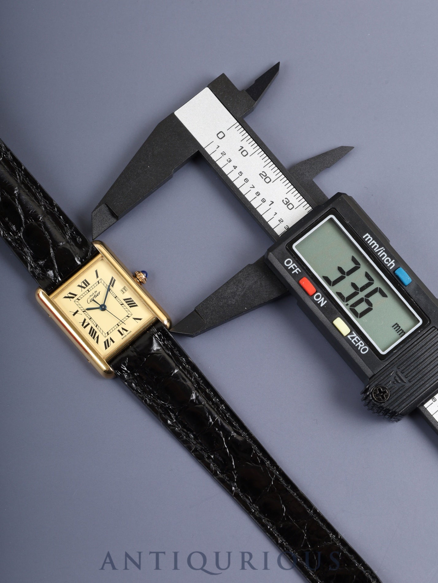 カルティエ マストタンク GM(XL) W1017454 / 2413 クォーツ Cal.687 SV925 革 純正Dバックル(GP) アイボリーローマン文字盤 箱 冊子 保証書 (2004年)オーバーホー済み