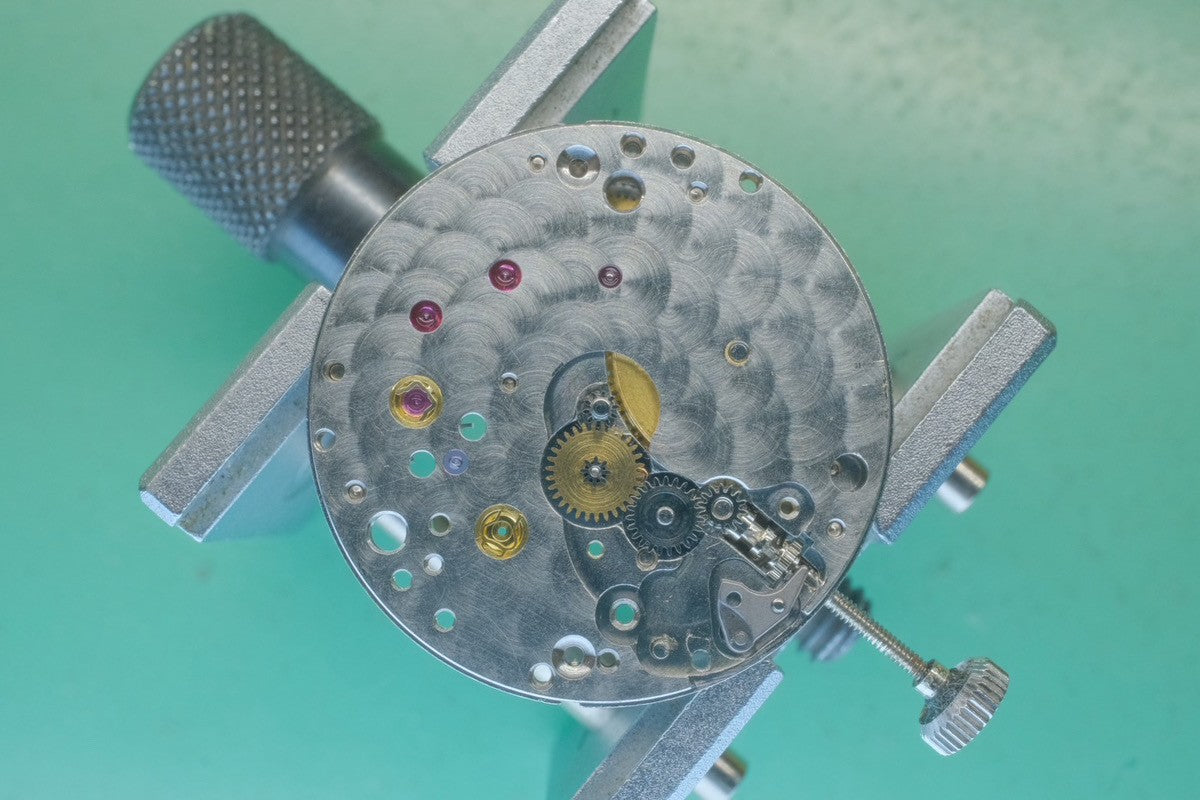 Rolex Cellini 3833, manual winding, Cal. 1600, 750 movement, leather, genuine stainless steel buckle, silver dial, no. 30 (1970), overhauled.