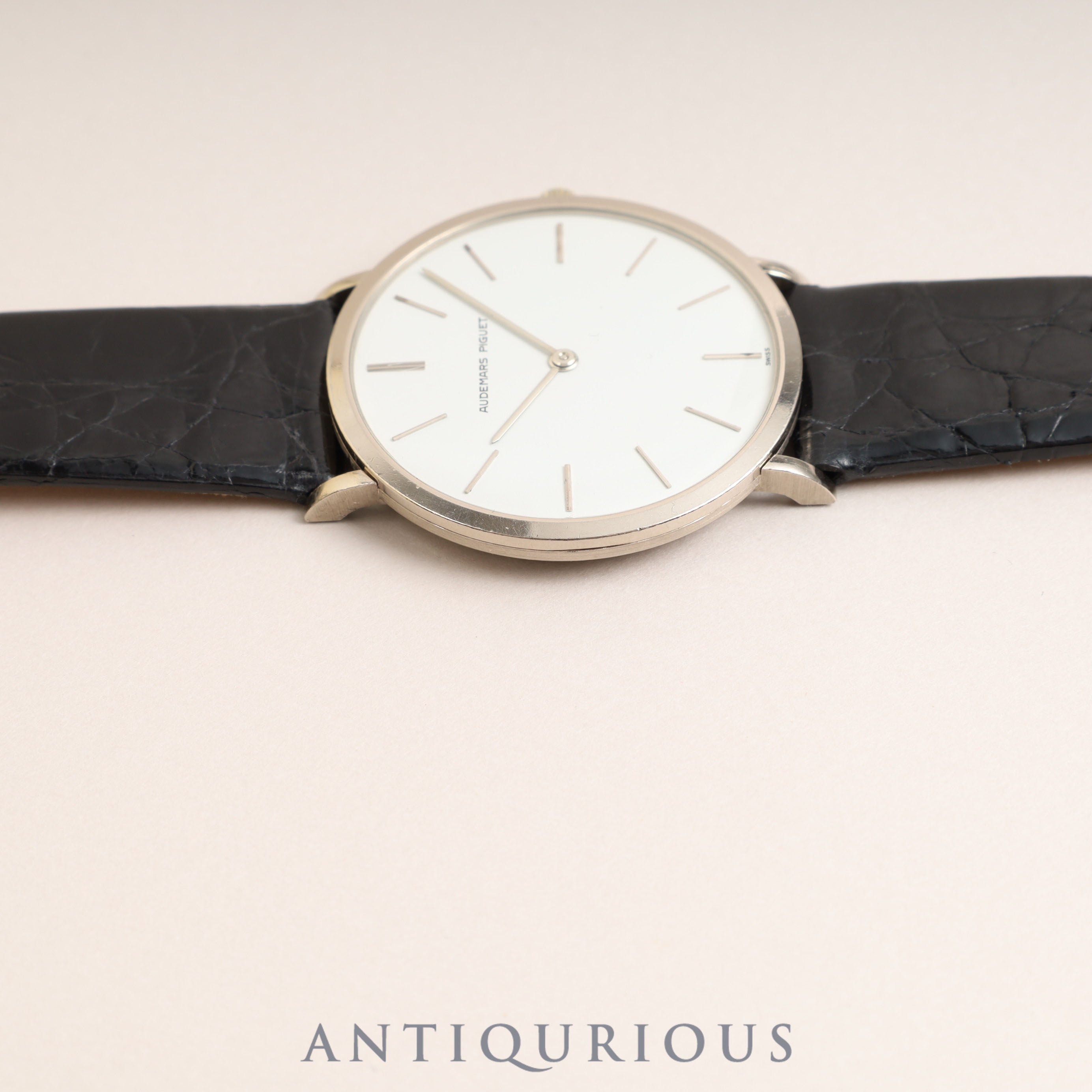 Audemars Piguet Extra Flat Hand-wound Cal.2090 750 Leather Genuine Buckle (750) White Dial 33.3mm 1976-1979