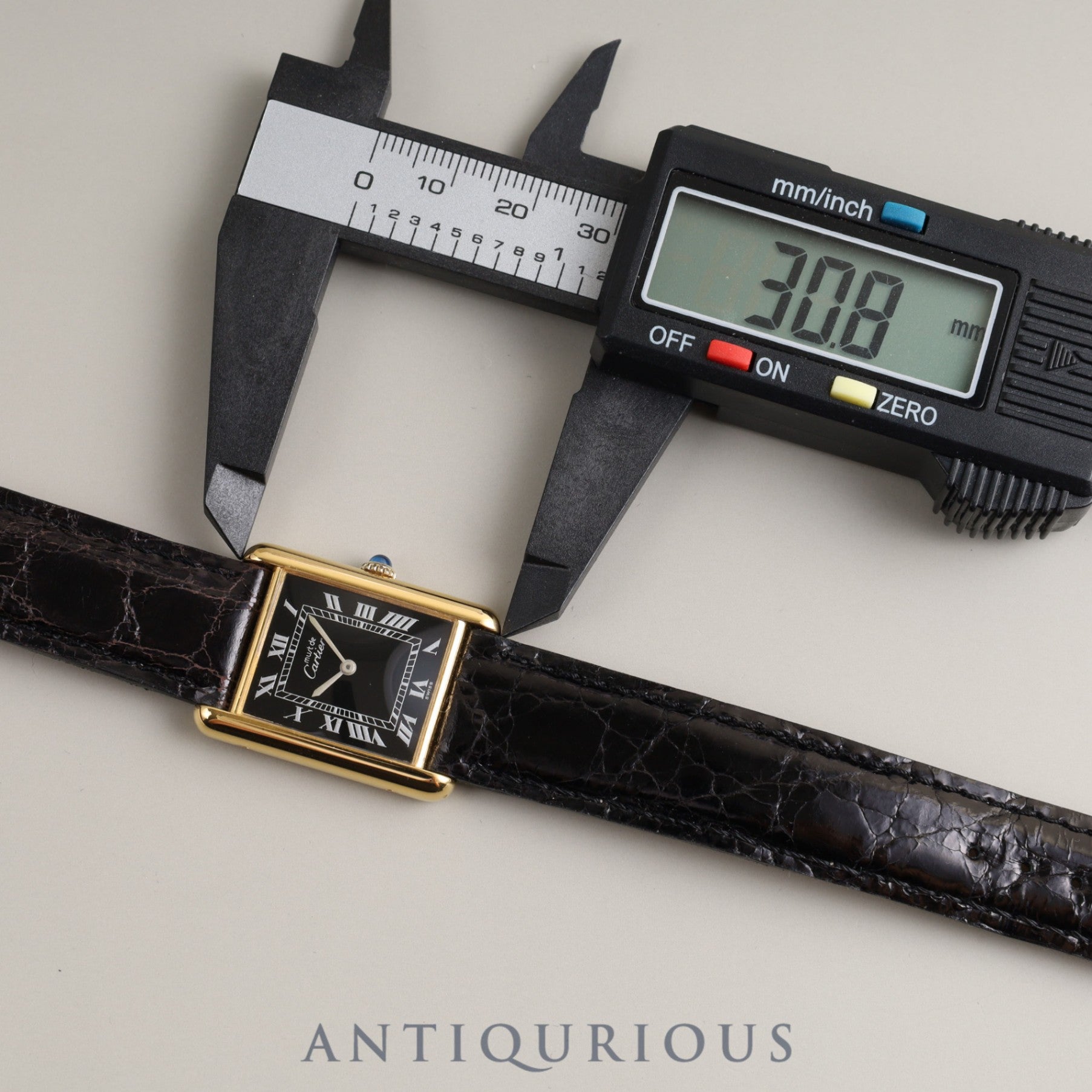 カルティエ マストタンク LM 手巻き Cal.78-1 925 革 純正尾錠(GP)ブラックローマン文字盤