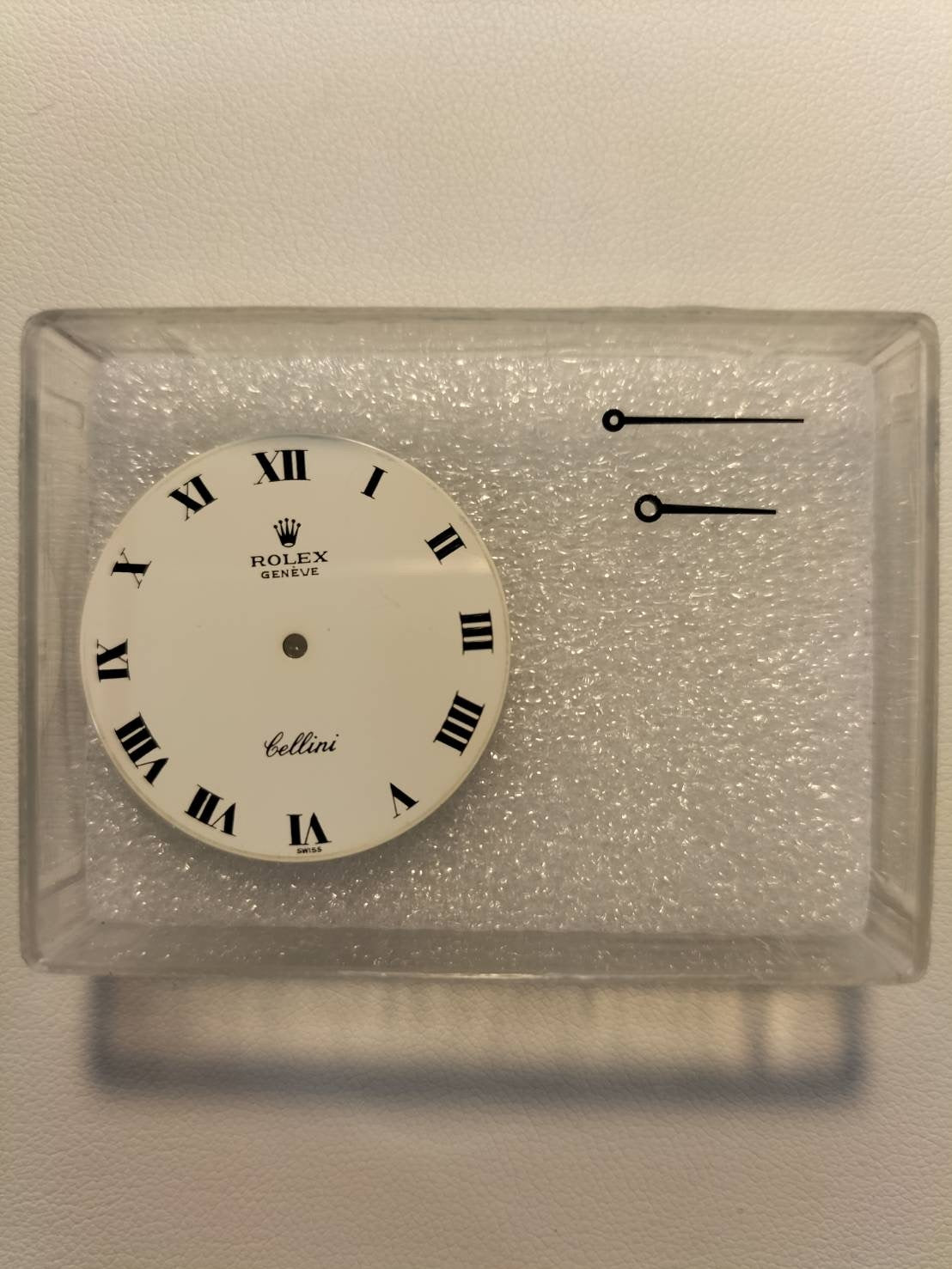 Rolex Cellini 3833 Manual winding Cal.1600 750 Leather Genuine buckle (GP) White Roman dial 1967 (23rd series) Overhauled