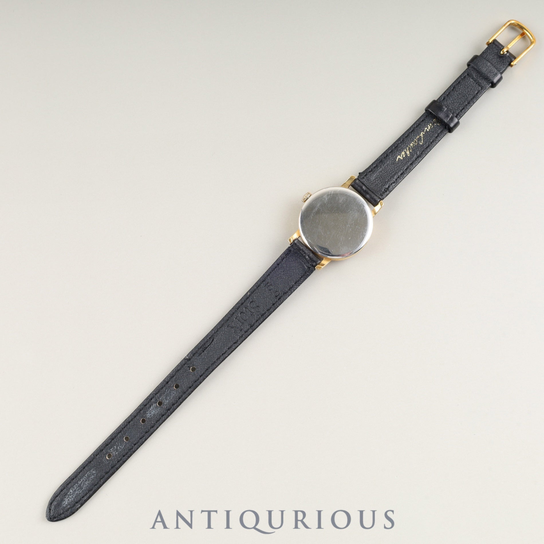 ユニバーサル・ジュネーブ ラウンド 542605 手巻き GP 革 社外尾錠(GP)シャンパン文字盤 オーバーホール済み