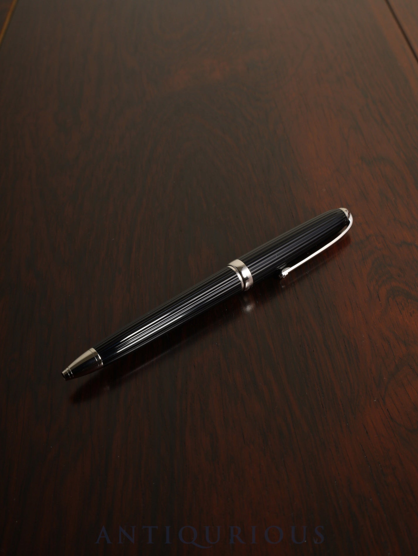 Cartier Ballpoint Pen Godron Resin Twist Box