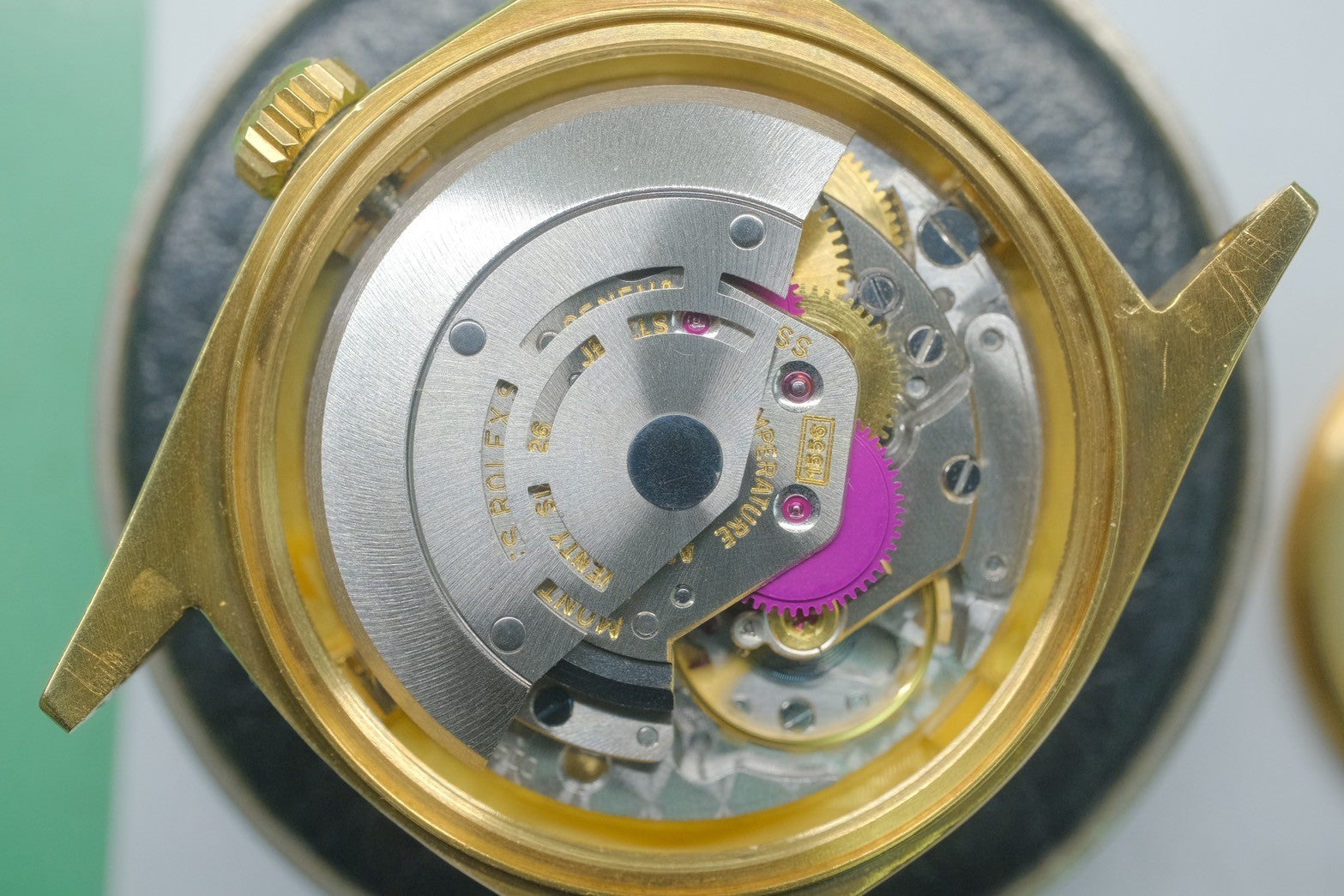 ロレックス デイデイト 1803 自動巻き Cal.1556 750YG 革 純正ピンバックル(GP)シャンパン文字盤(T SWISS T表記)13番台(1965年)オーバーホール済み