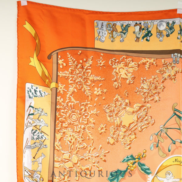 エルメス スカーフ カレ90 去年の雪 SILK100%