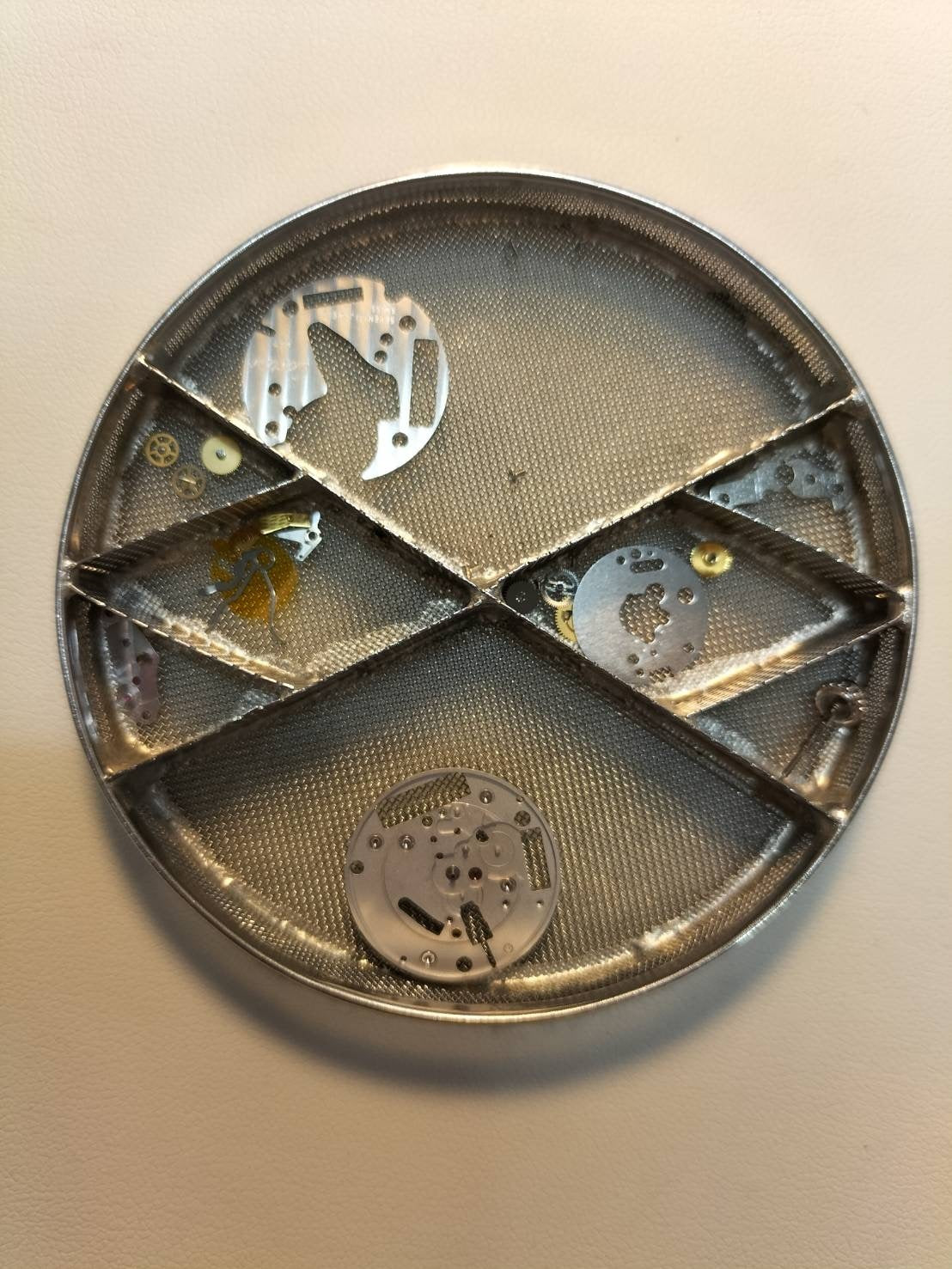 Cartier Must Tank GM (XL) W1014154 / 2414 Quartz Caliber 687 SV925 Leather Strap with Genuine Stainless Steel Buckle White Roman Dial (SWISS MADE) Circa 1990-2004 Overhauled