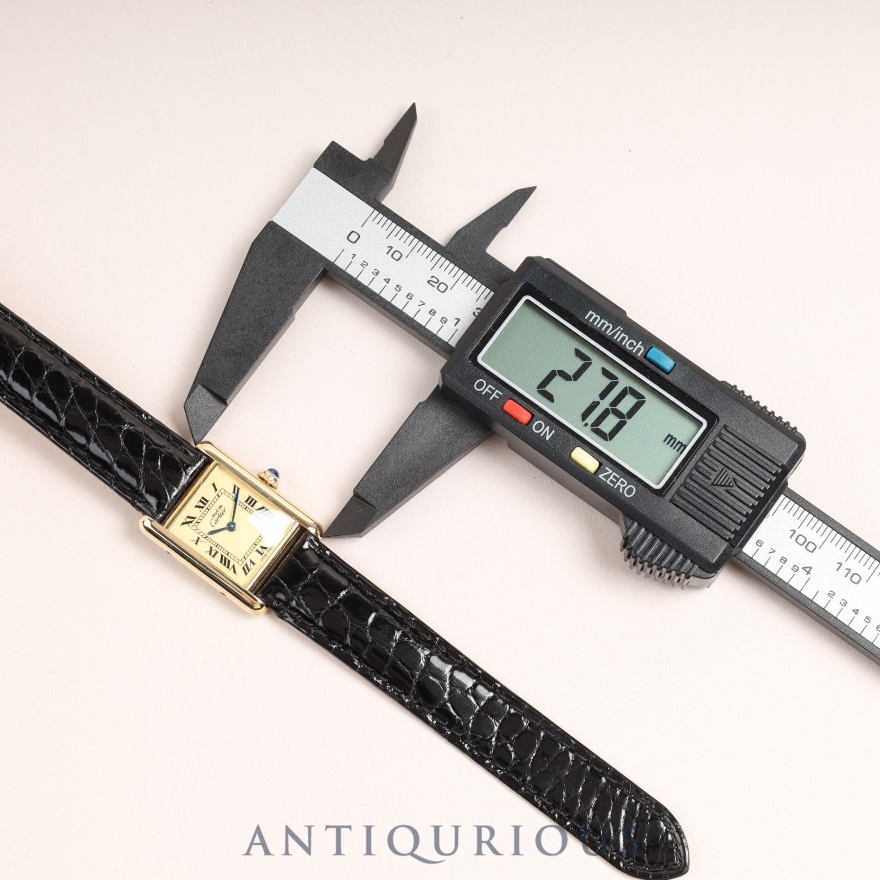 カルティエ マストタンク SM QZ アイボリーローマン文字盤 フルメンテナンス済み