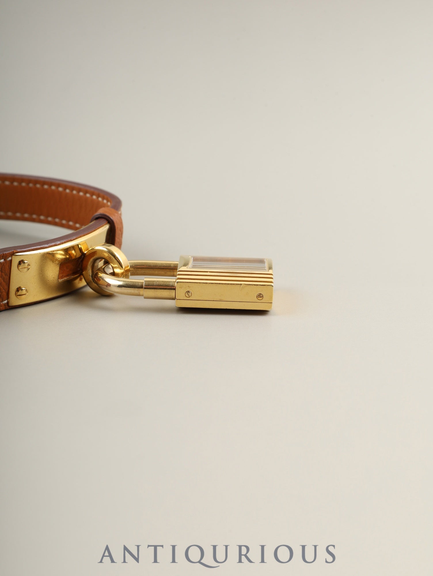 エルメス ケリーウォッチ KE1.210 クォーツ GP 純正革ベルト(D刻印:2019年) 純正尾錠(GP)シャンパン文字盤 箱 ケース 冊子 保証書(2022年) オーバーホール済み