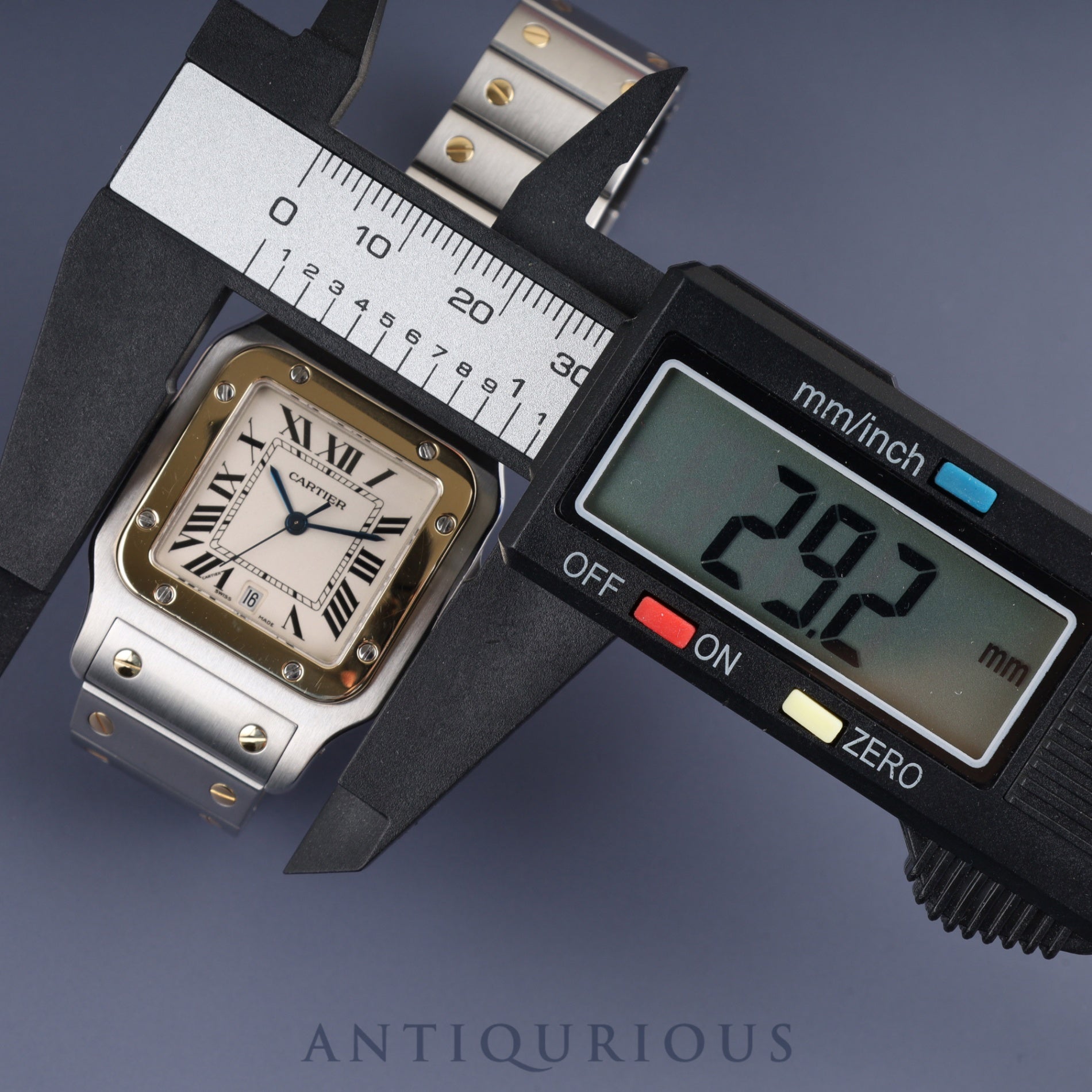 カルティエ サントス ガルベ LM W20011C4 / 1566 クォーツ SS/YG SS/YG ホワイトローマン文字盤 カルティエブティックにてコンプリートサービス済み