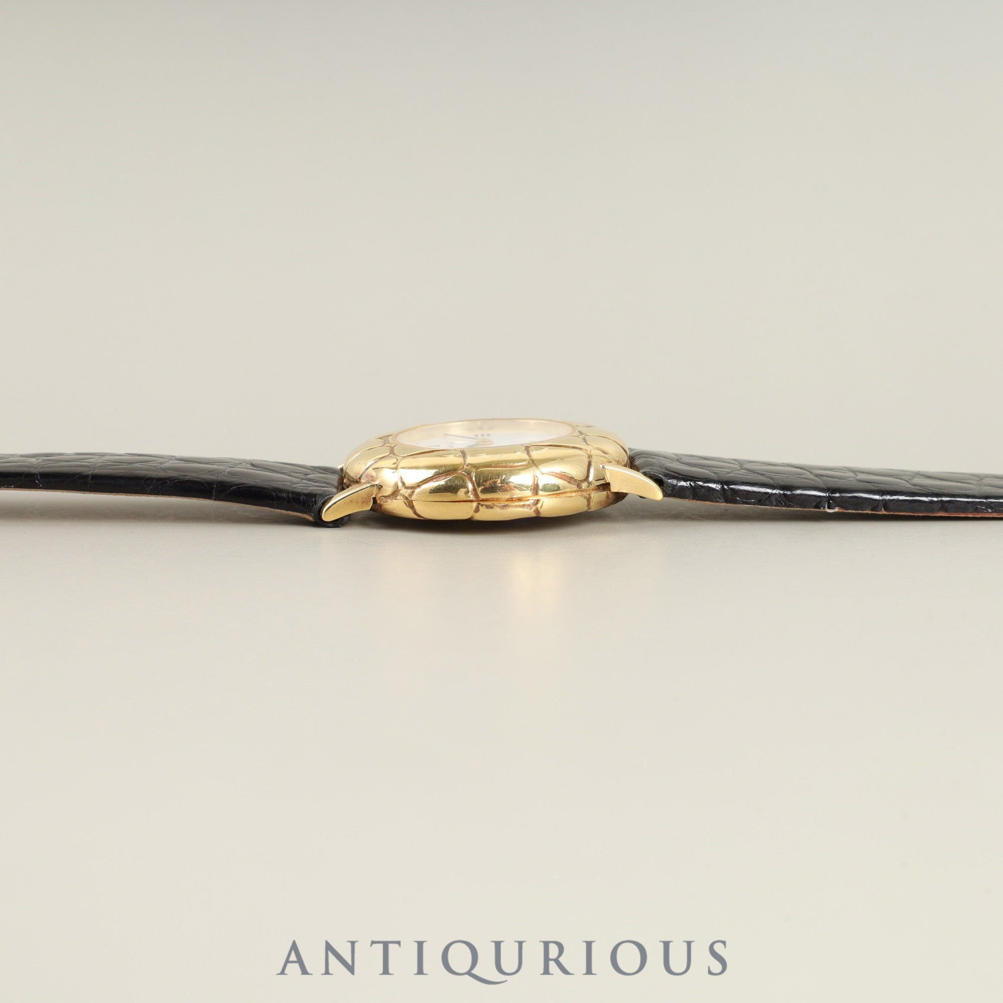 ティファニー ラウンド クォーツ Cal.6.20 18KT 革 純正尾錠(18K) ホワイトローマン文字盤 オーバーホール済み