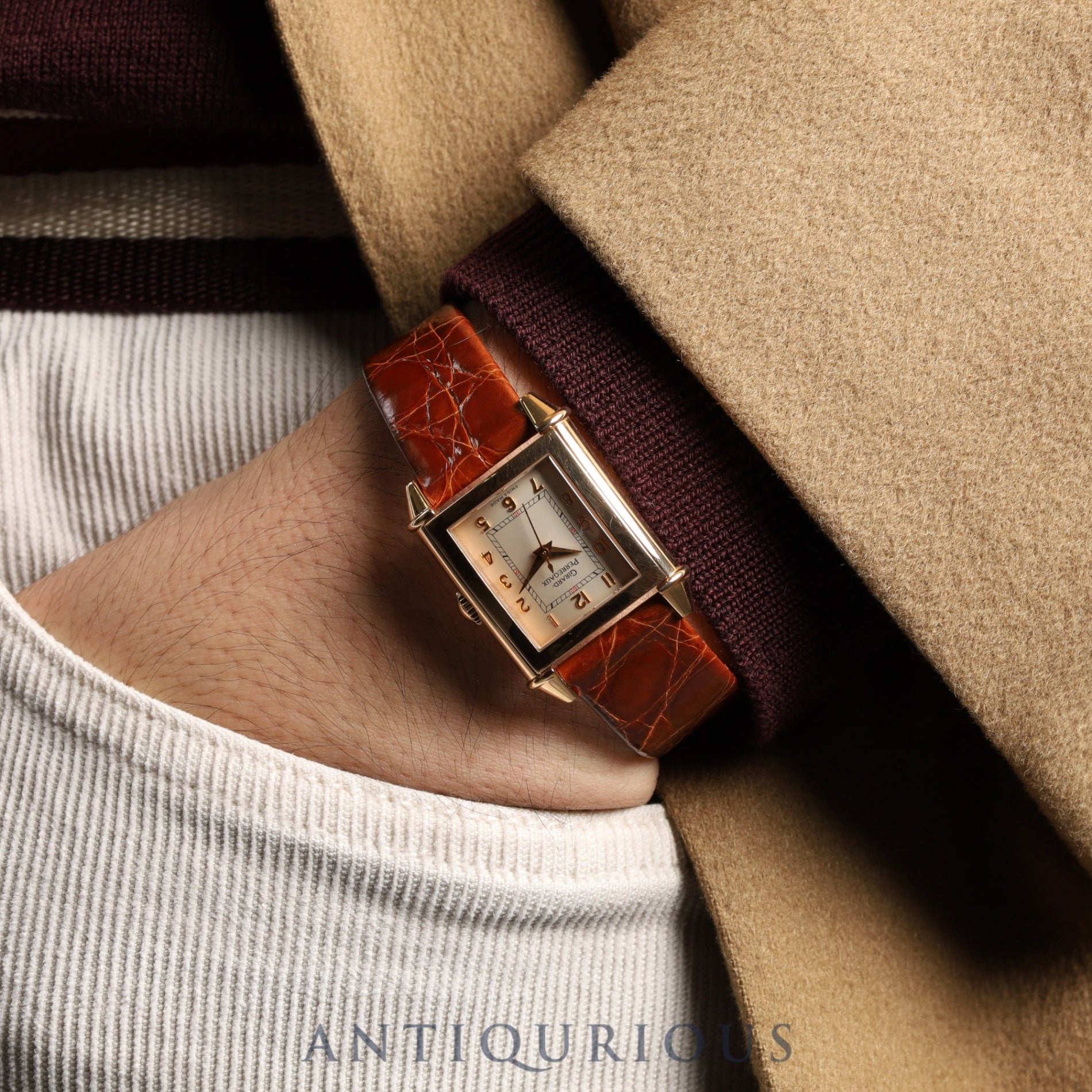 Girard-Perregaux Vintage 1945 2590 Manual winding Cal.2409 YG Leather Genuine buckle (750) Champagne Arabic dial Overhauled