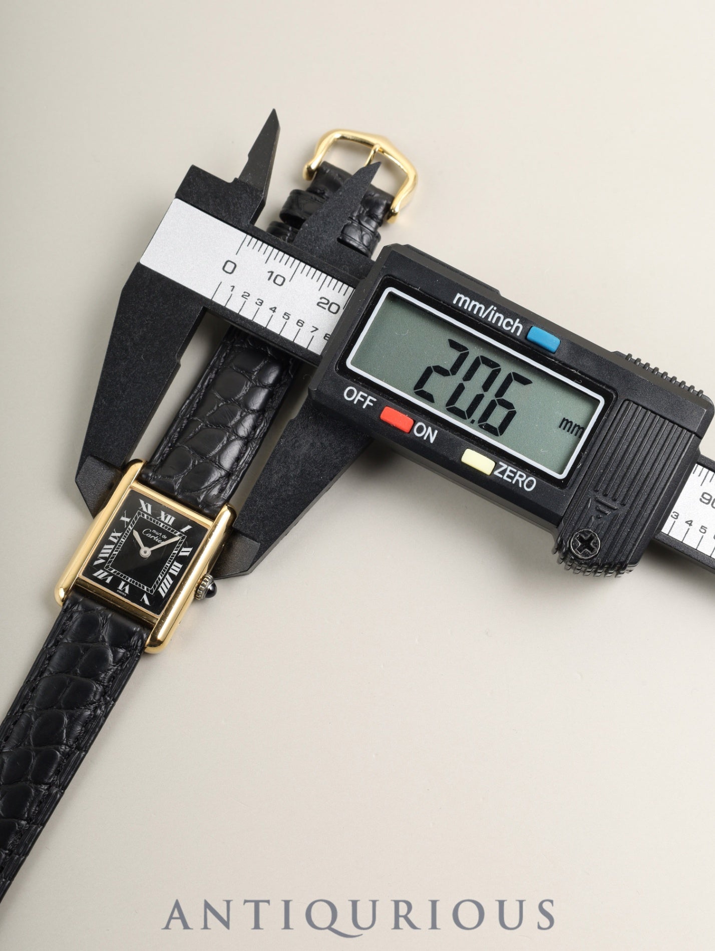 カルティエ マストタンク SM 3 手巻き Cal.78-1 SV925 革 純正ピンバックル(GP)ブラックローマン文字盤(SWISS表記) オーバーホール済み 新品仕上げ済み