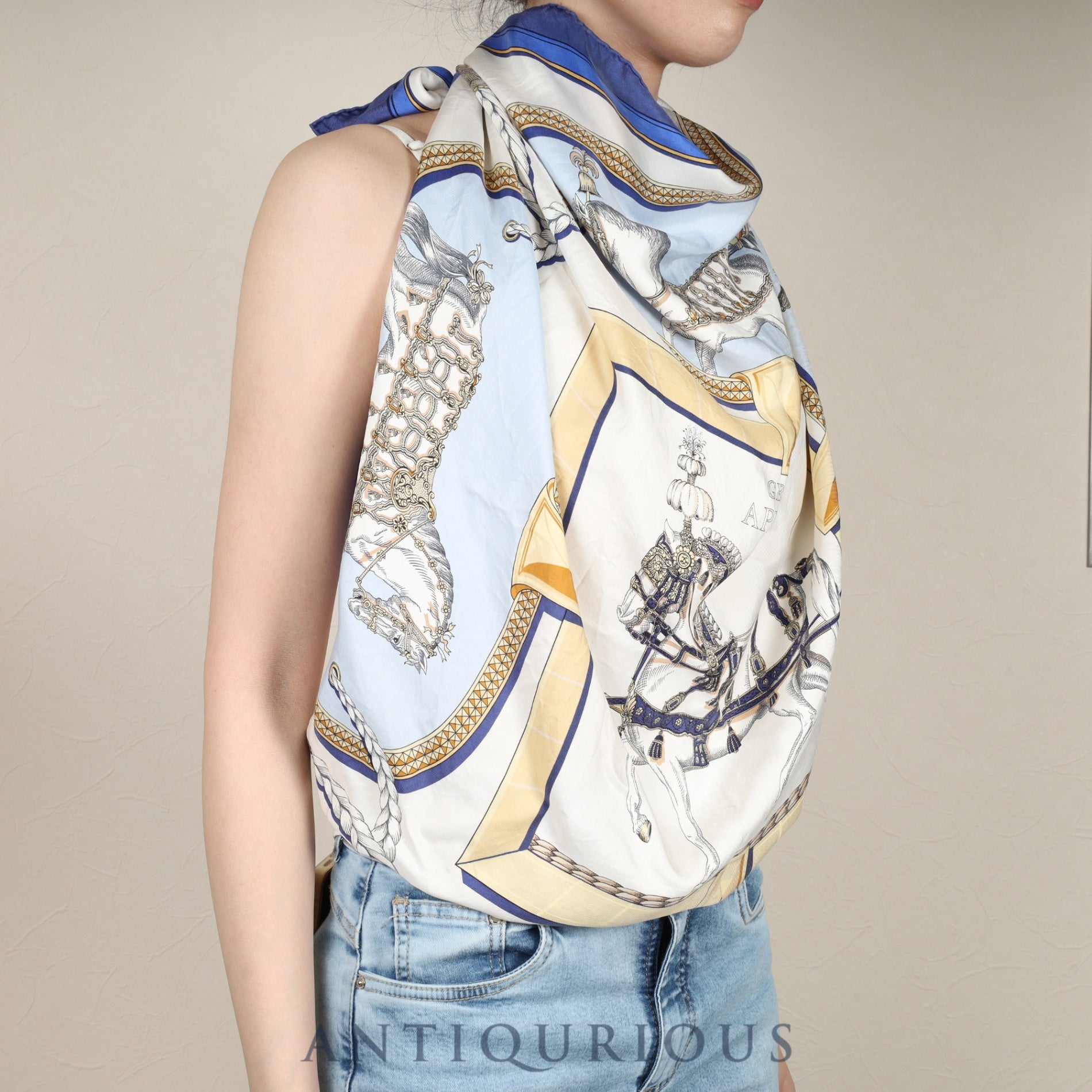 エルメス スカーフ カレ90 盛装の馬 SILK100%