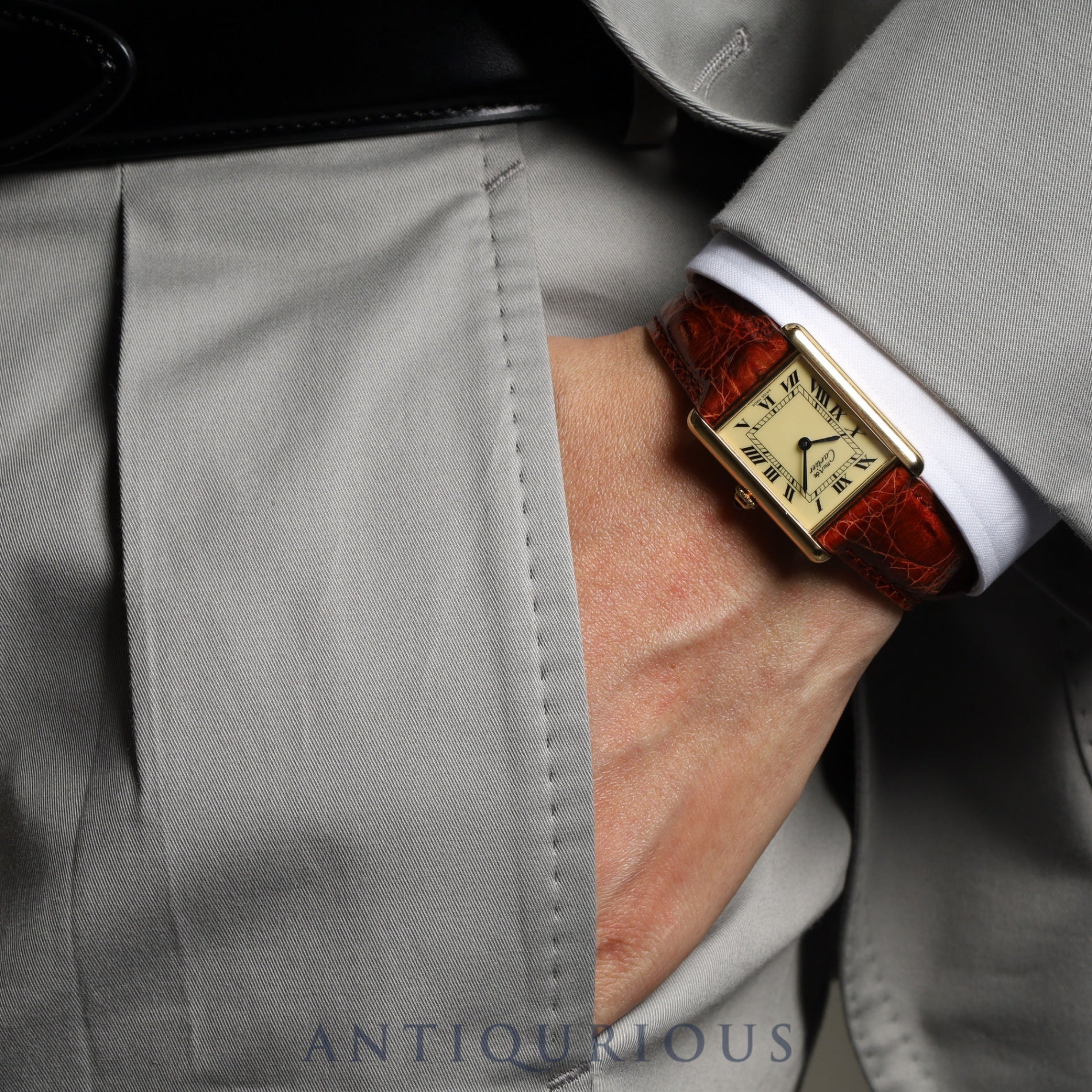 Cartier Must Tank LM QZ W1002753 / 590005 SV925 Leather Genuine Buckle (GP) Ivory Dial Box Cartier Boutique Complete Service