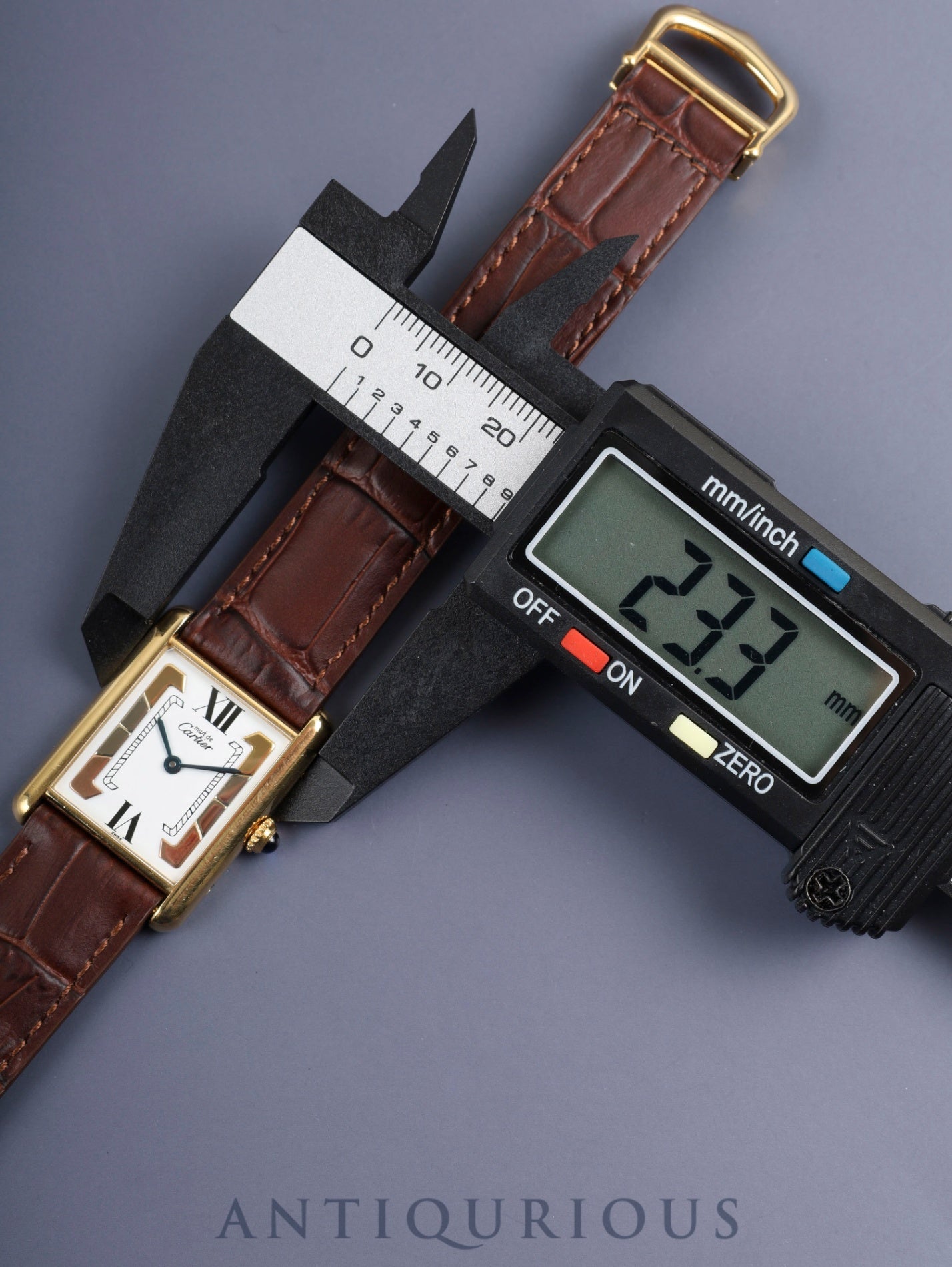 カルティエ マストタンク LM 590005 クォーツ Cal.- SV925 革 純正Dバックル(GP)サイドトリニティ文字盤(SWISS表記)カルティエブティックにてコンプリートサービス済み