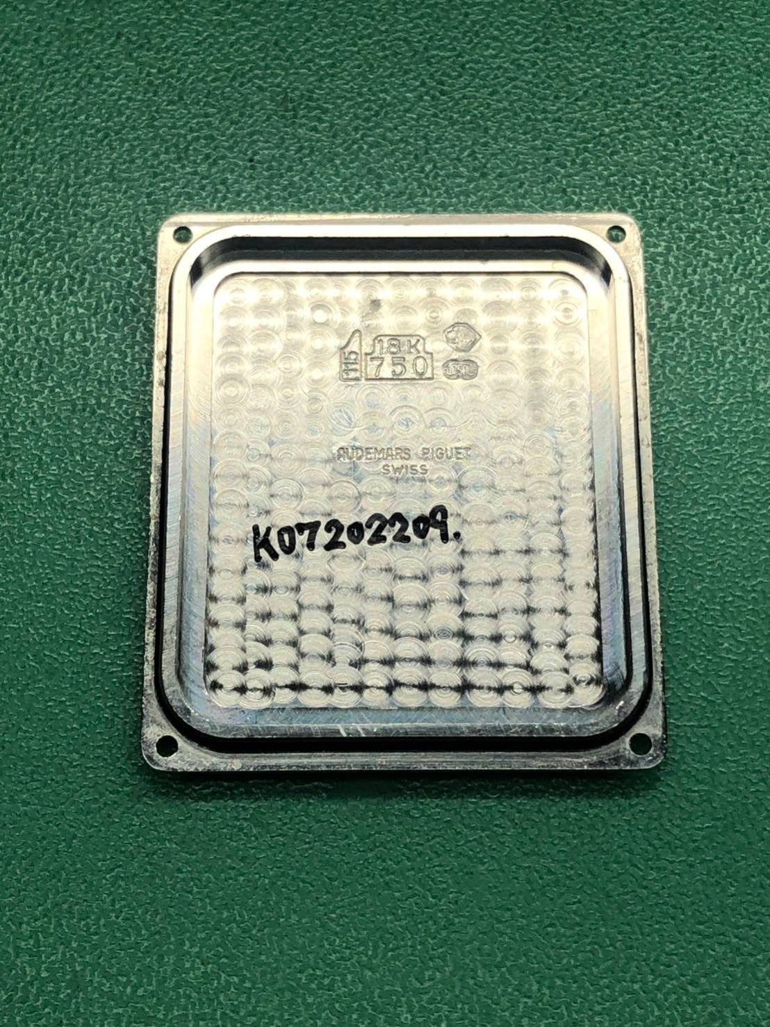 Audemars Piguet Edward Piguet 15015BC.OO.D001CR.01 Automatic Cal.2140 750 Leather Black Arabic Dial 1994-2000