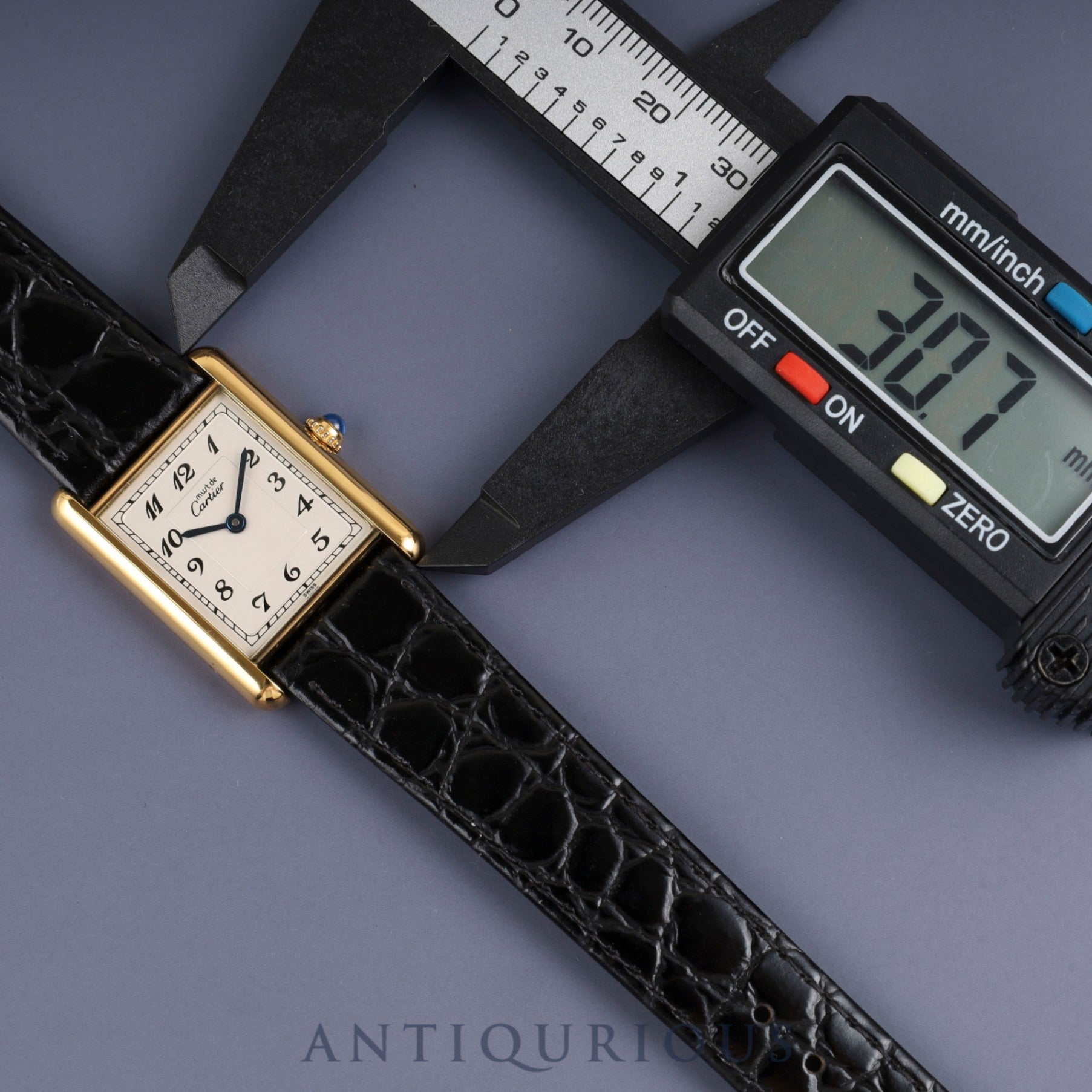 カルティエ マストタンク LM 590005 クォーツ SV925 革 純正尾錠(GP)アラビア文字盤 カルティエブティックにてコンプリートサービス済み