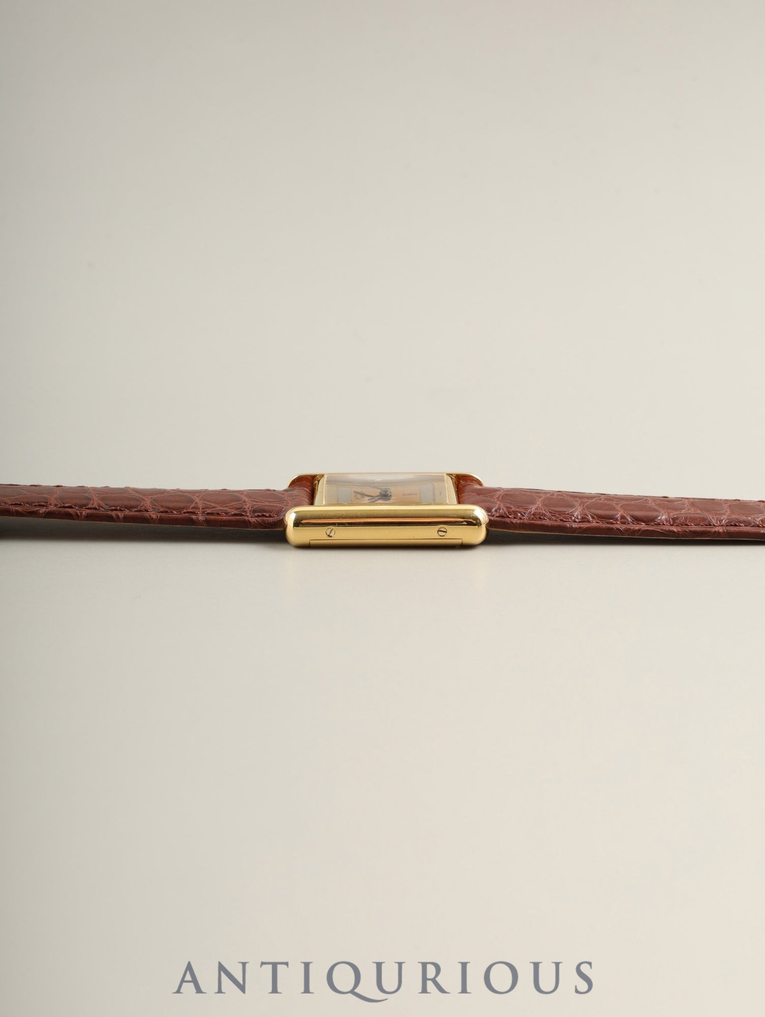 カルティエ マストタンク SM 手巻き Cal.78-1 革 純正尾錠(GP) スクエアトリニティ文字盤(SWISS表記)オーバーホール済み