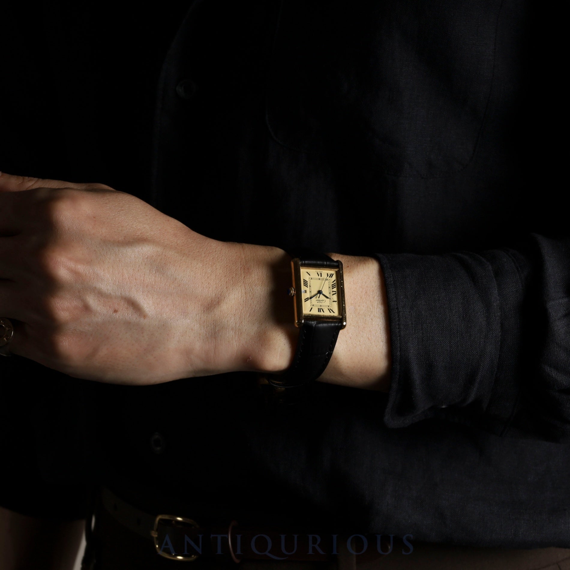 カルティエ マストタンク GM(XL) W1017454 / 2413 クォーツ Cal.687 SV925 革 純正尾錠(GP)アイボリーローマン文字盤 箱 冊子 仮保証書 (2002年) オーバーホール済み